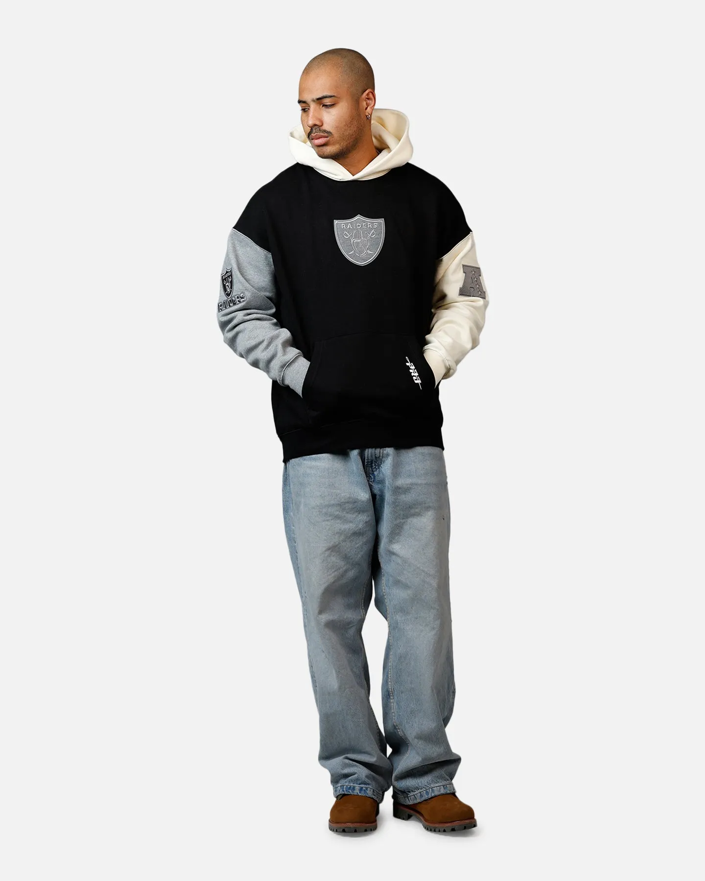 Pro Standard Las Vegas Raiders Reverse French Terry Hoodie Black/Grey sold by Culture Kings product image thumbnail 3