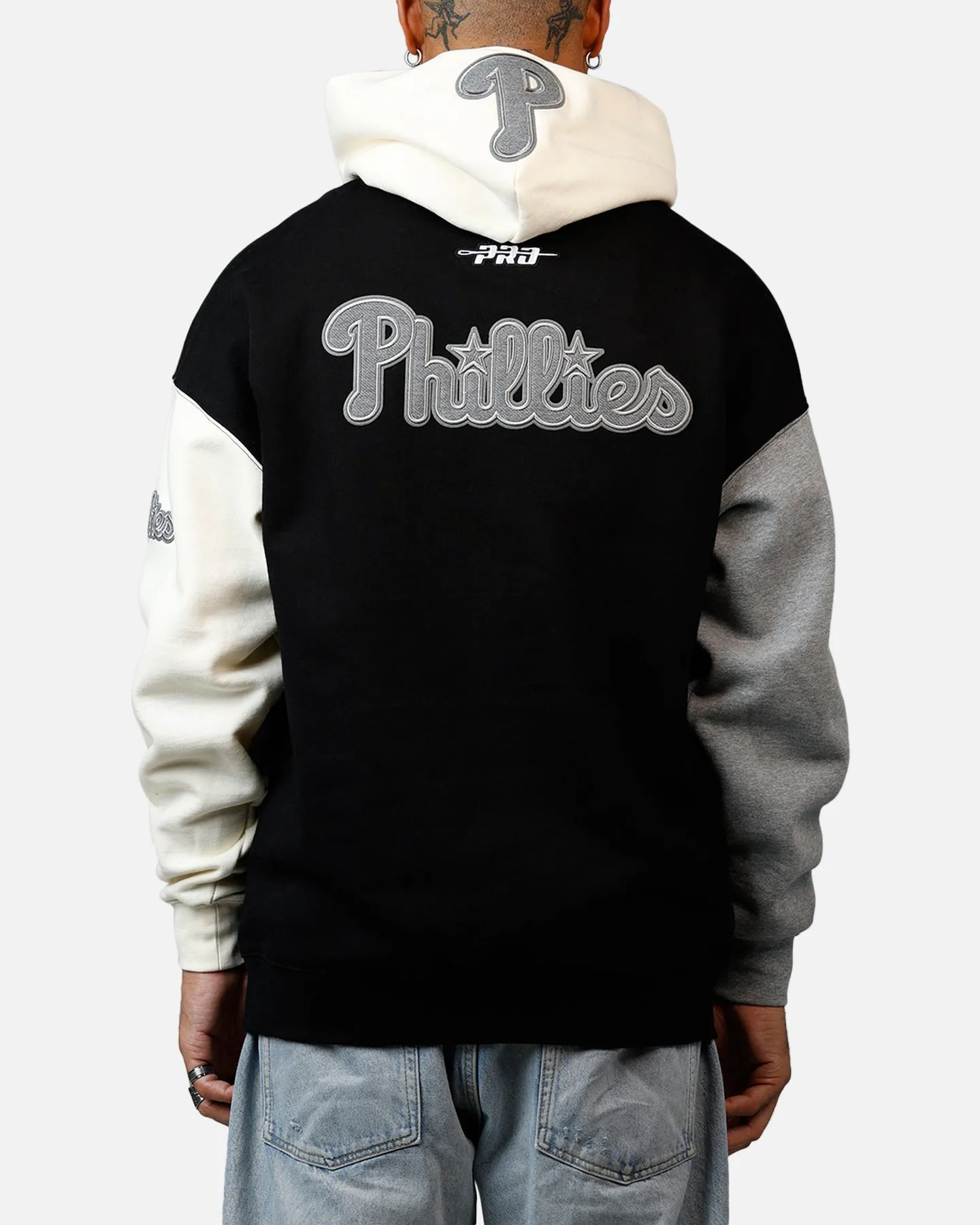 Pro Standard Philadelphia Phillies Reverse French Terry Hoodie Black/Grey sold by Culture Kings product image thumbnail 2