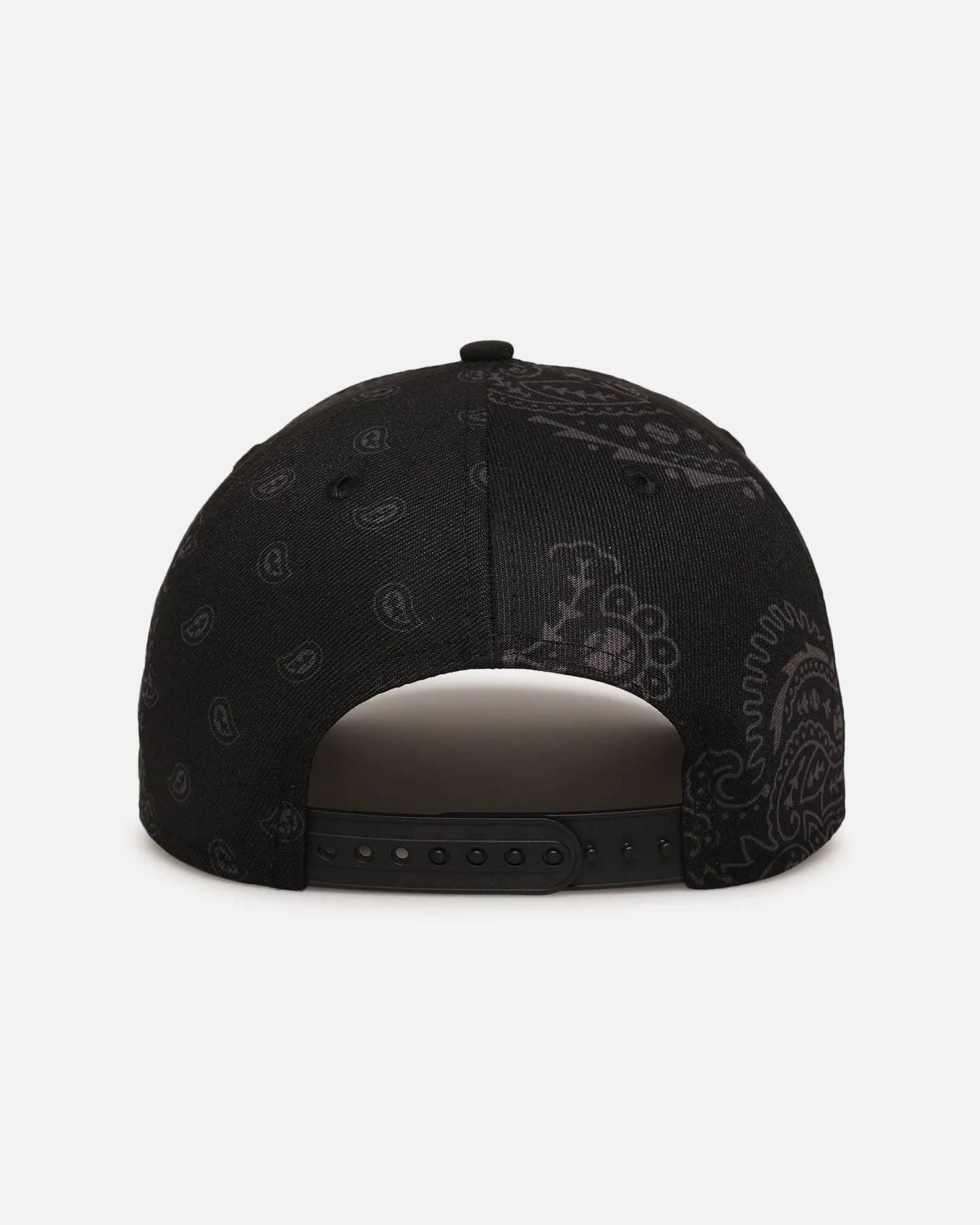 New Era Las Vegas Raiders 'Tonal Paisley' 9FORTY A-Frame Snapback Black sold by Culture Kings product image thumbnail 2
