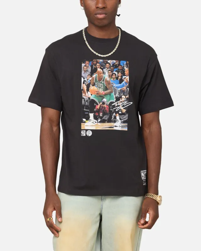 Mitchell & Ness Boston Celtics Shaquille O'Neal Dunk 'Luck of the Irish' T-Shirt Faded Black sold by Culture Kings