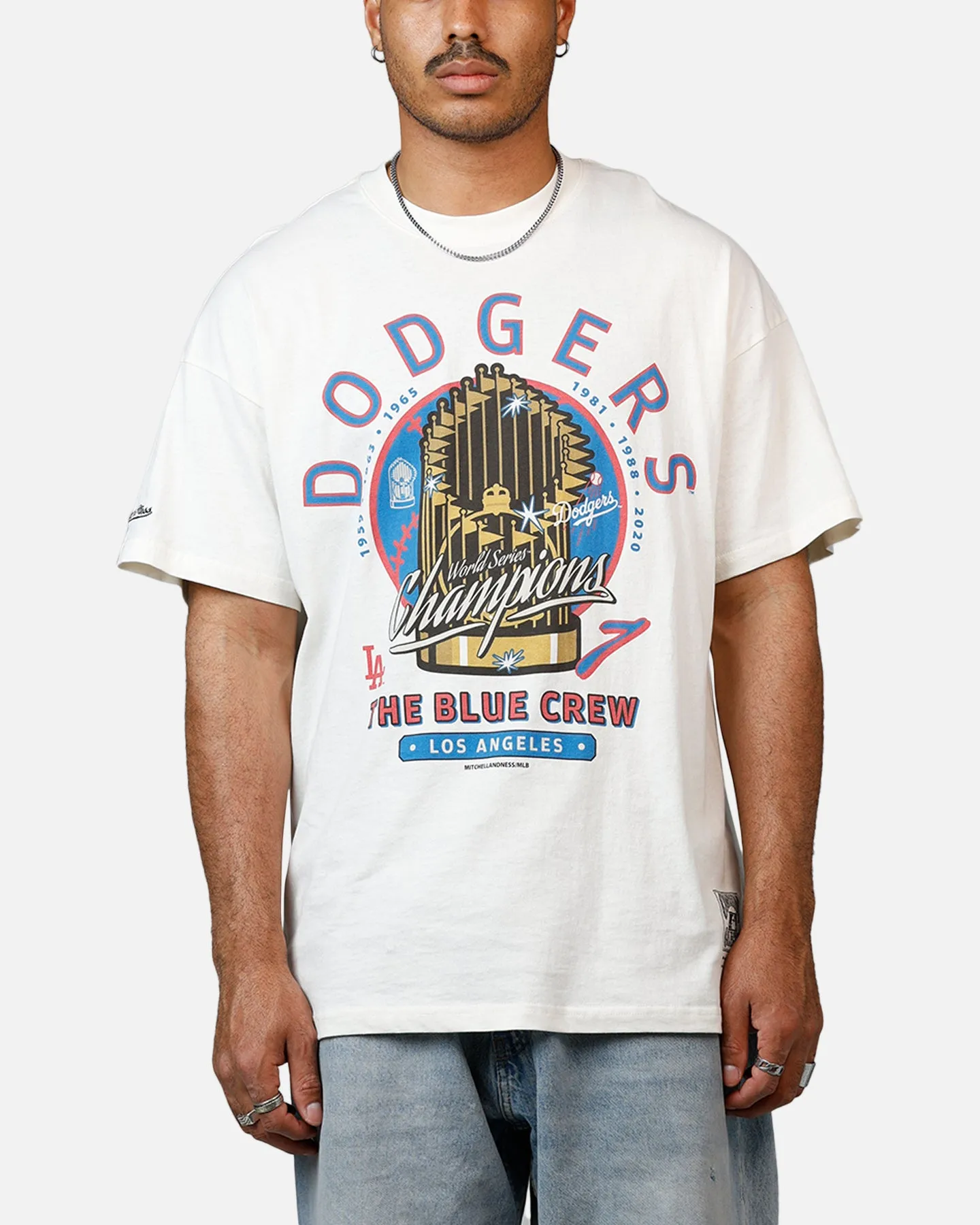 Mitchell & Ness Los Angeles Dodgers Championship Report "Champ Pack" T-Shirt Egret sold by Culture Kings product image thumbnail 2