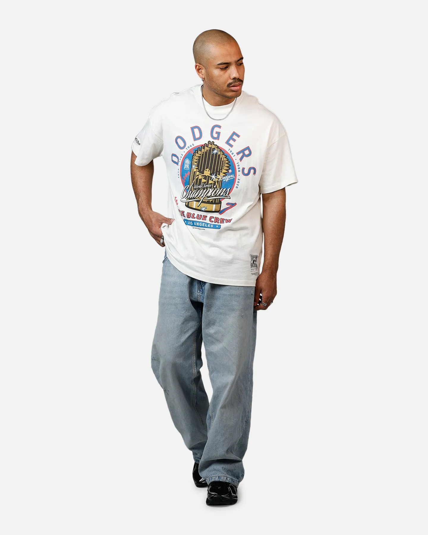 Mitchell & Ness Los Angeles Dodgers Championship Report "Champ Pack" T-Shirt Egret sold by Culture Kings product image thumbnail 3