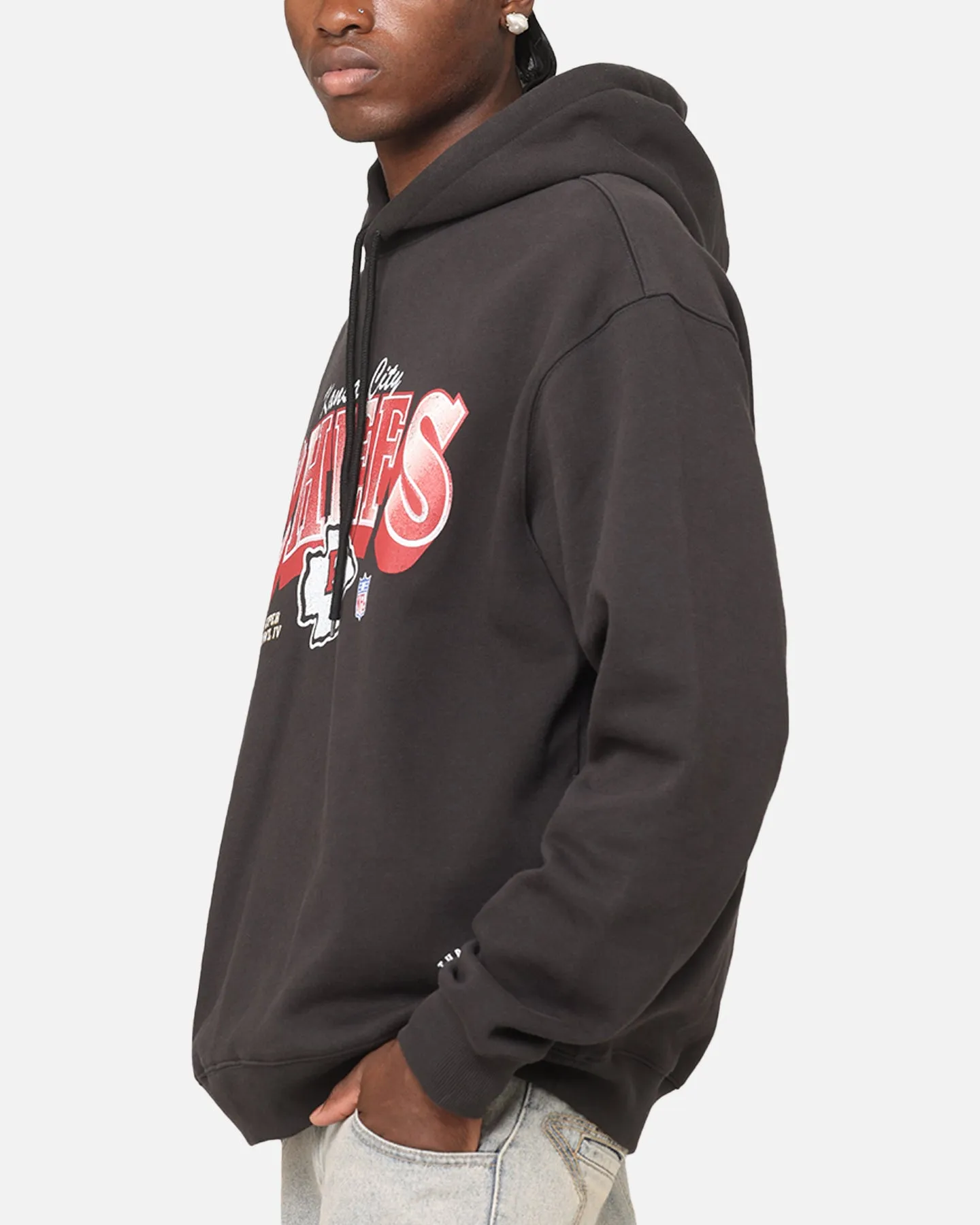 Mitchell & Ness Kansas City Chiefs Arch Hoodie Faded Black sold by Culture Kings product image thumbnail 4