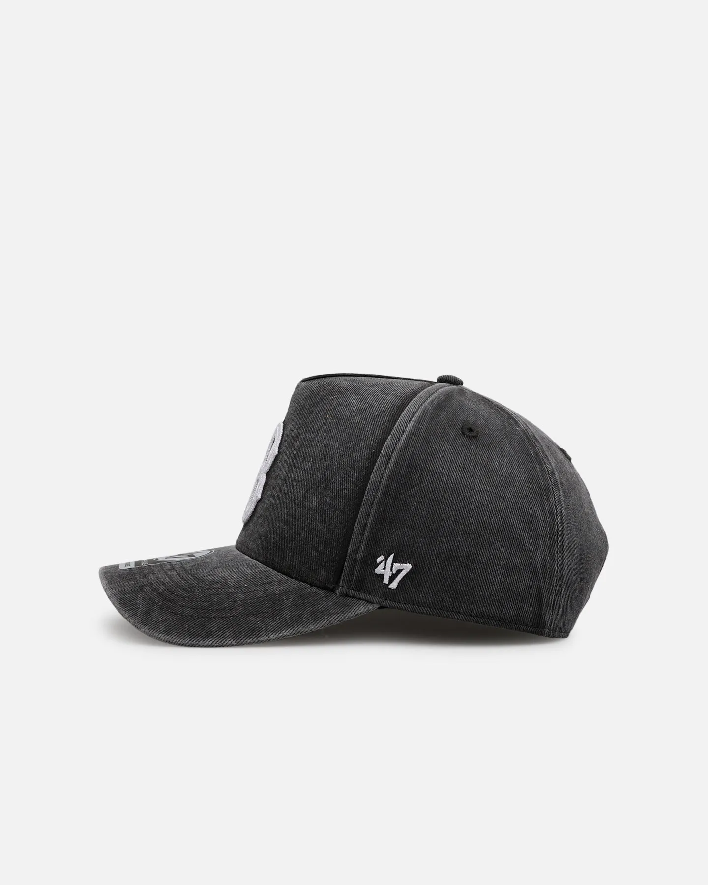 47 Brand Boston Red Sox 'Washed Black' Offside DT Snapback Washed Black sold by Culture Kings product image thumbnail 4