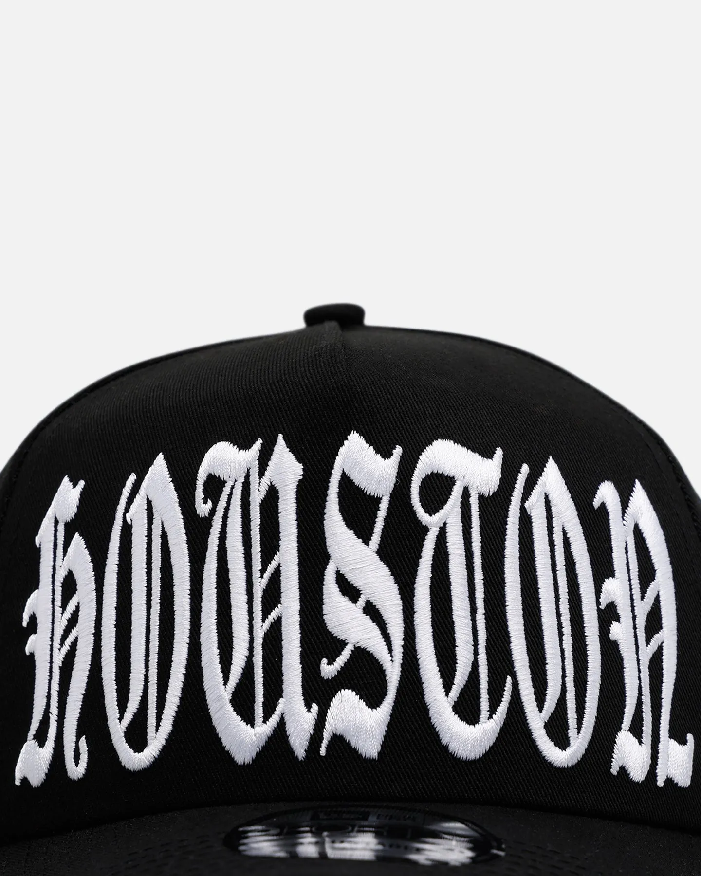 New Era Houston Astros 'Oversized Gothic Script Crown' 9FORTY A-Frame Snapback Black/White sold by Culture Kings product image thumbnail 5