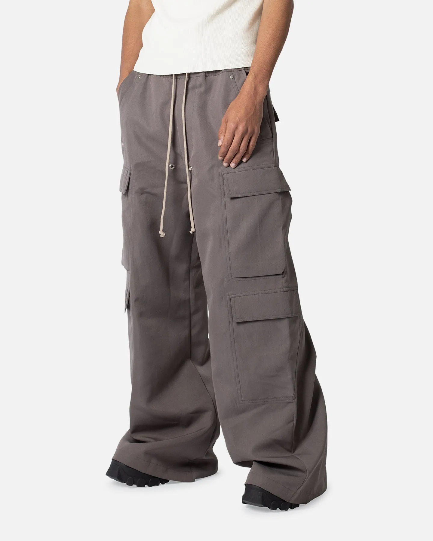 MNML Rave Double Cargo Pants Dusty Brown sold by Culture Kings