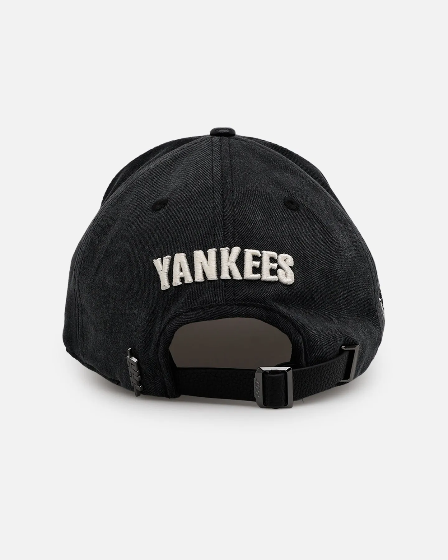 Pro Standard New York Yankees 'Yankees Raffia Applique' Strapback Black Acidwash sold by Culture Kings product image thumbnail 3
