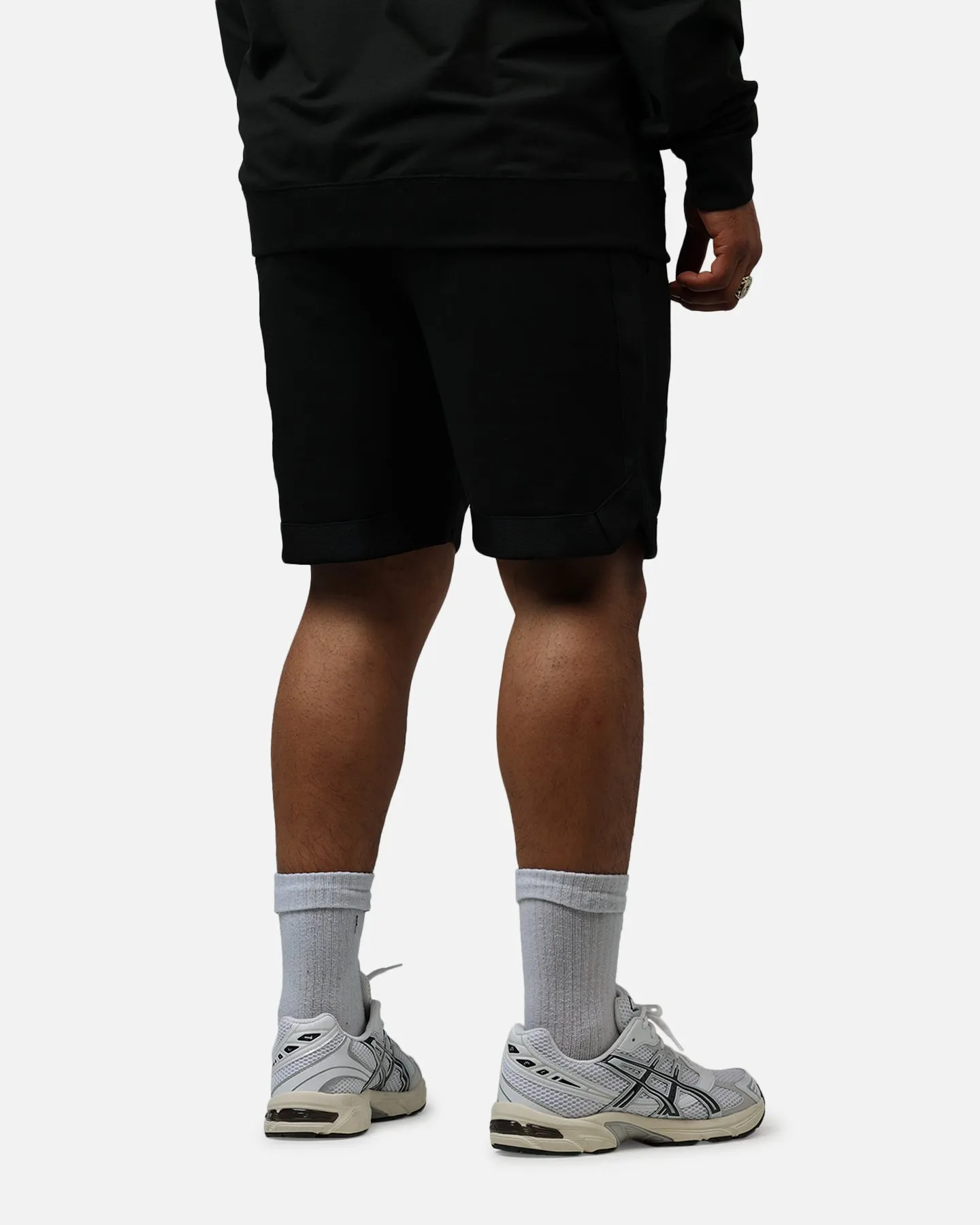 New Era New York Yankees Logo Select Shorts Black/Black sold by Culture Kings product image thumbnail 3
