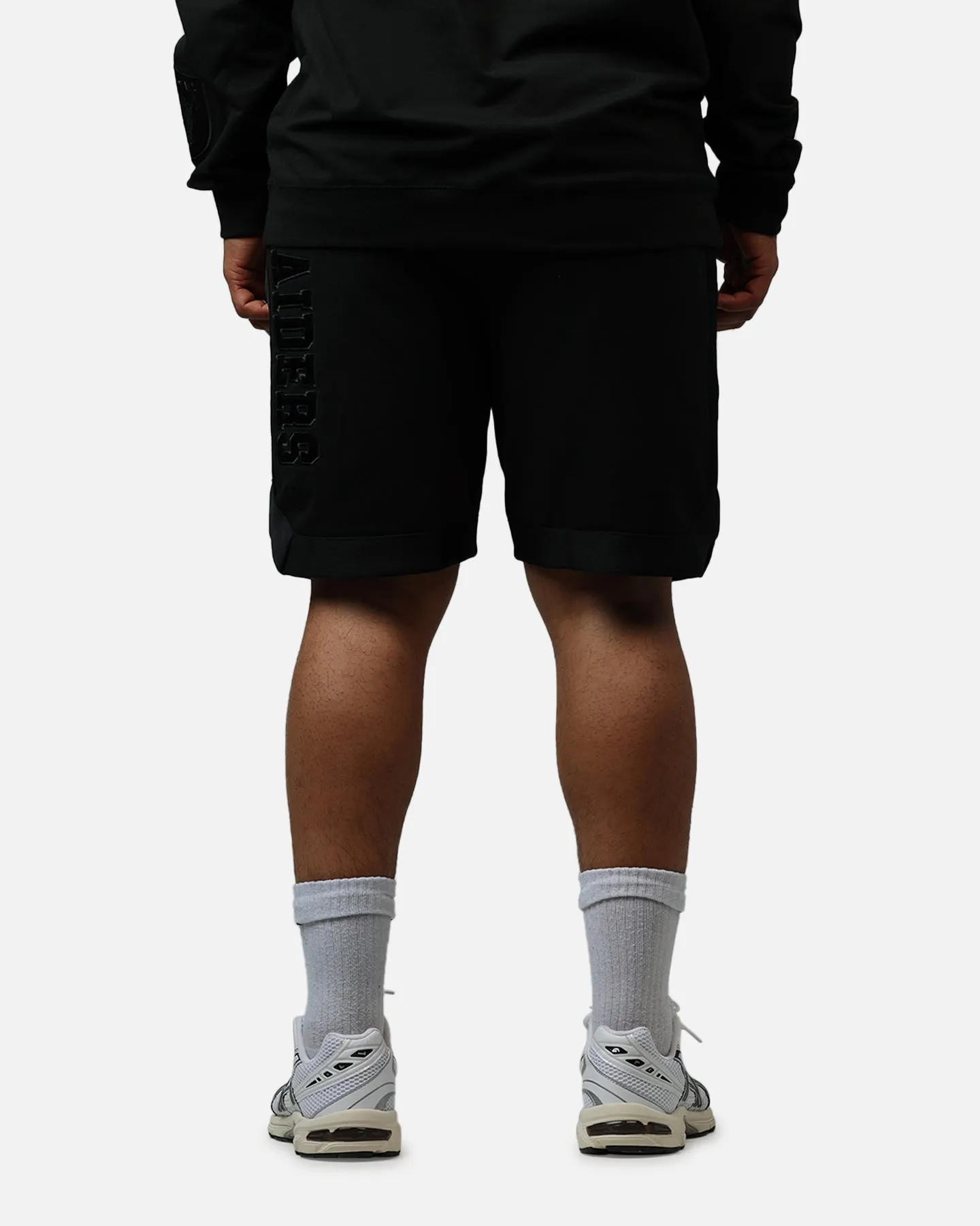 New Era Las Vegas Raiders Logo Select Shorts Black/Black sold by Culture Kings product image thumbnail 5