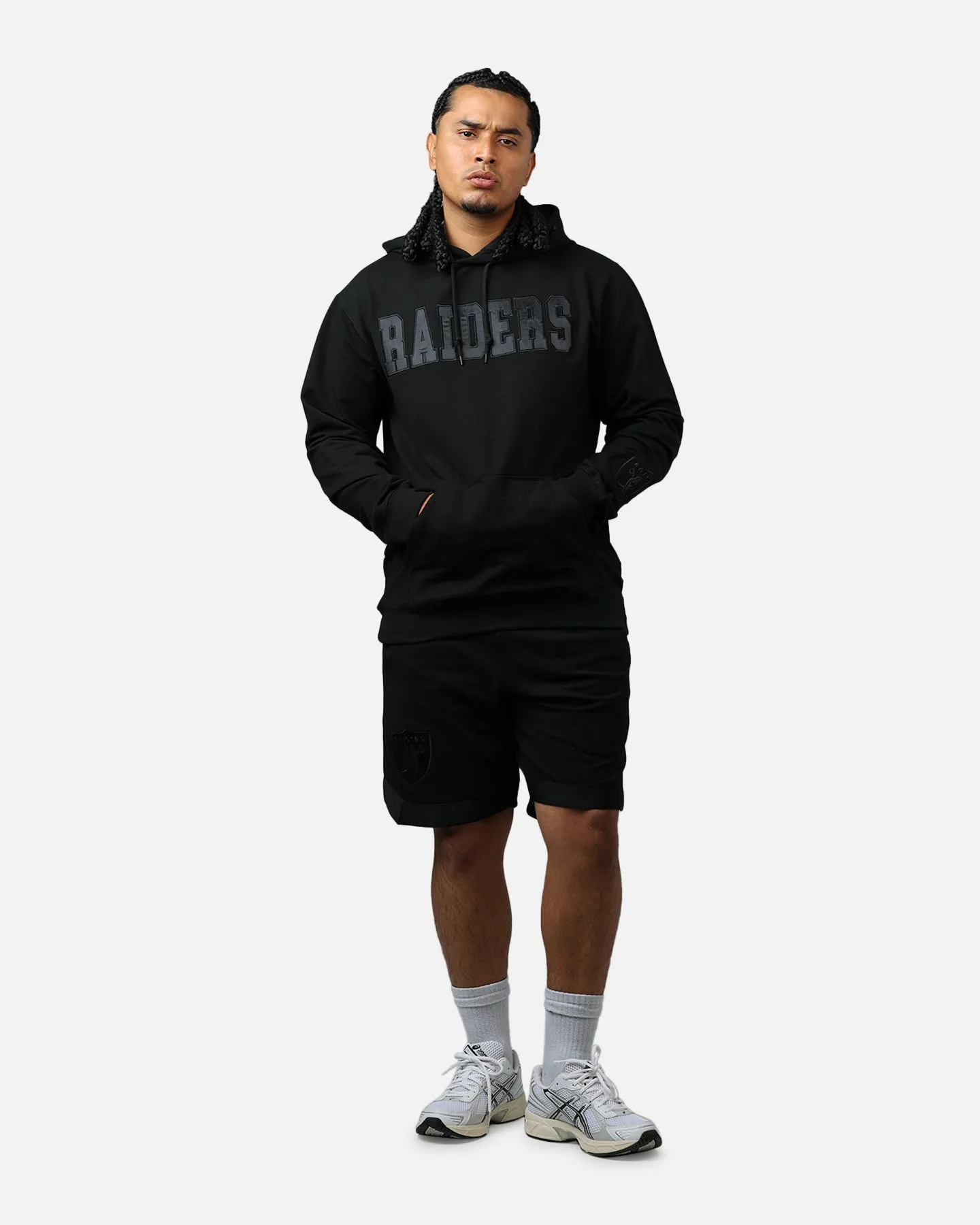 New Era Las Vegas Raiders Logo Select Shorts Black/Black sold by Culture Kings product image thumbnail 2