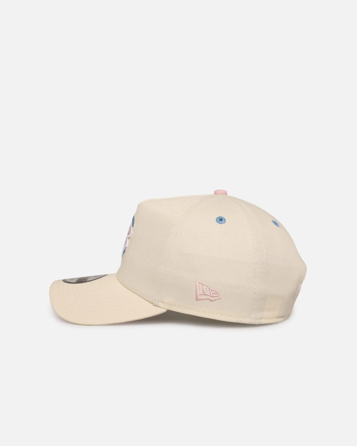 New Era Chicago Cubs 'Pastel' 9FORTY A-Frame Snapback Chrome White sold by Culture Kings product image thumbnail 4