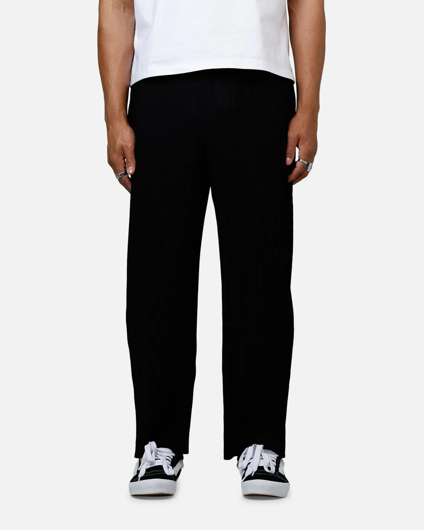 Banx Signature Pleated Pants Black sold by Culture Kings
