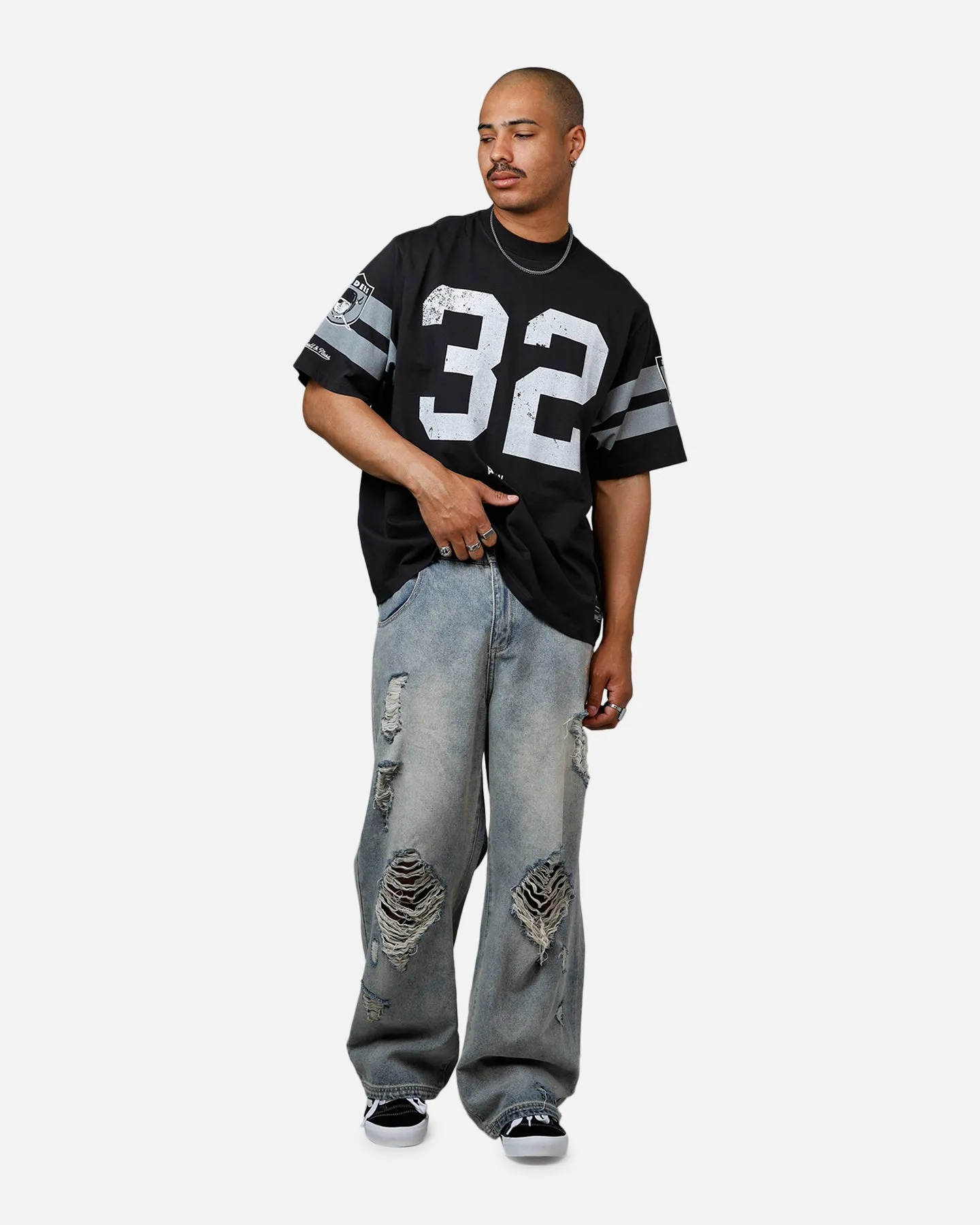 Mitchell & Ness Las Vegas Raiders Marcus Allen Boxy T-Shirt Faded Black sold by Culture Kings product image thumbnail 3