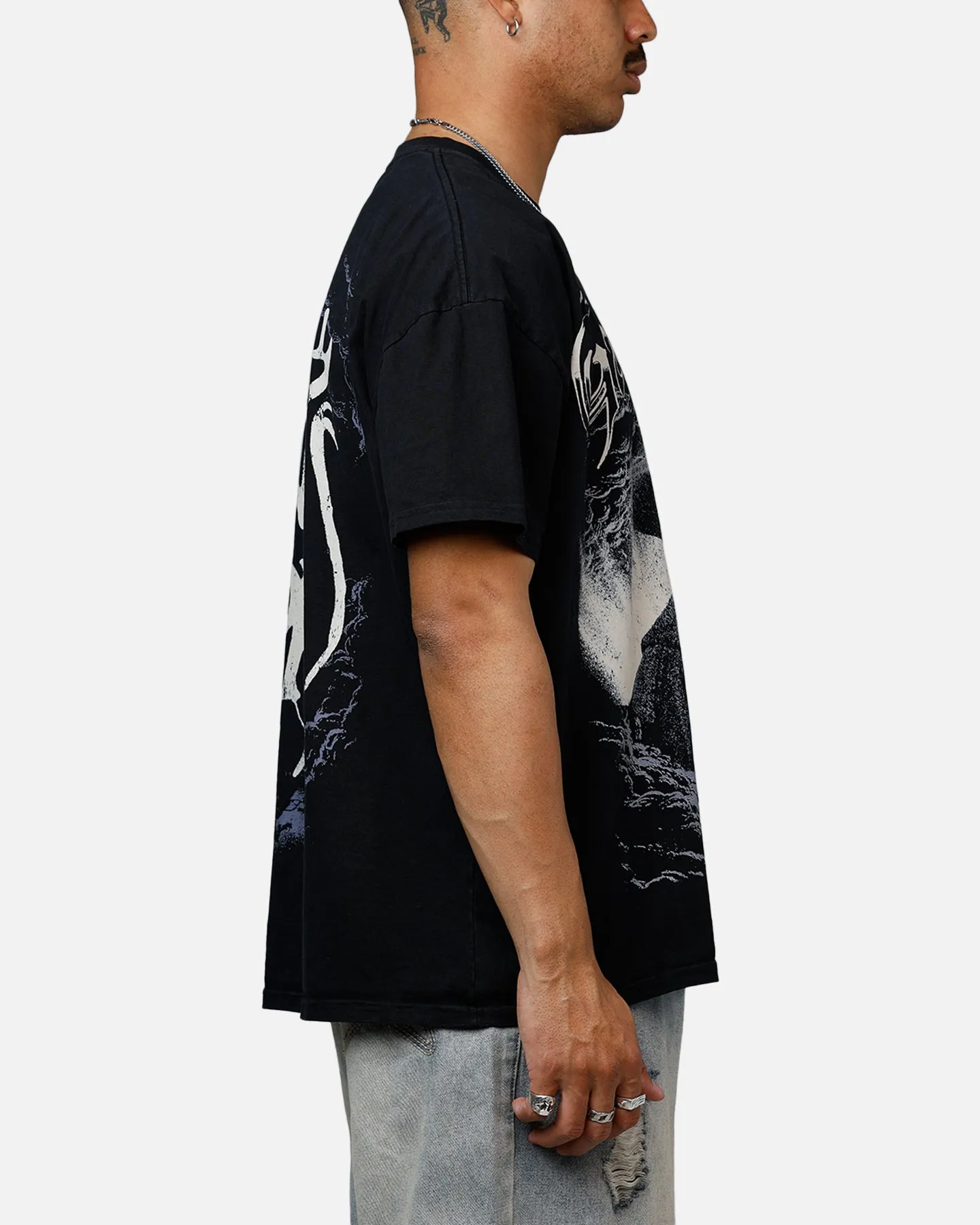 American Thrift X The Lord Of The Rings Gandalf Heavyweight T-Shirt Black sold by Culture Kings product image thumbnail 4