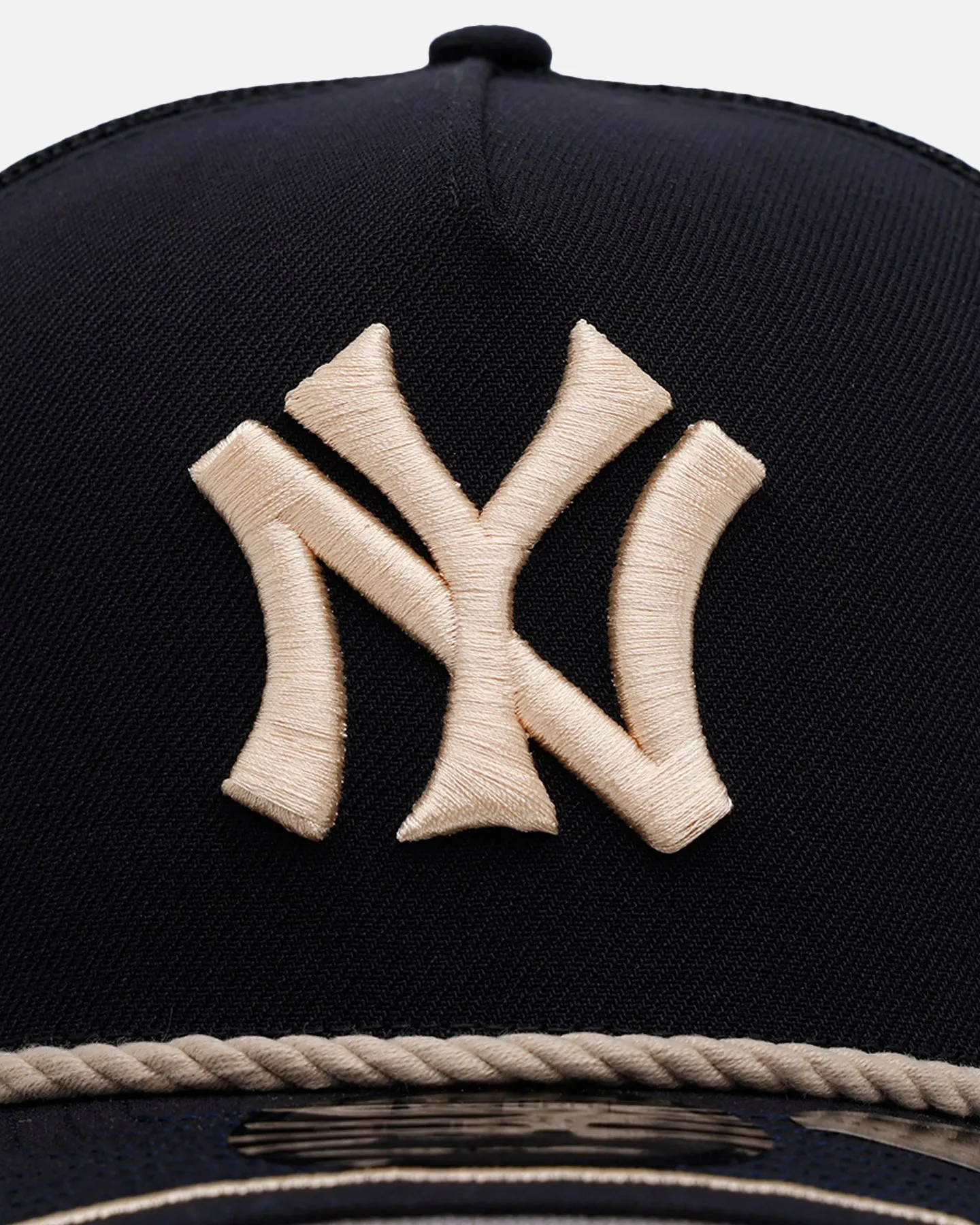 New Era New York Yankees 'Spring Injection' 9FIFTY A-Frame Trucker Snapback Navy sold by Culture Kings product image thumbnail 5