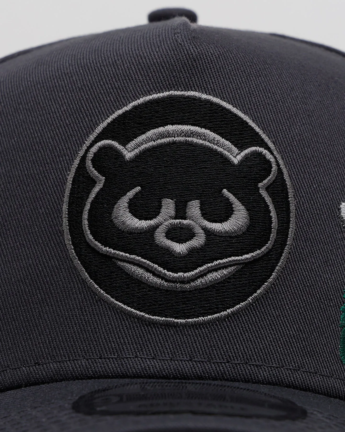 New Era Chicago Cubs 'Gray Tonal Roses' 9FORTY A-Frame Snapback Gray sold by Culture Kings product image thumbnail 5