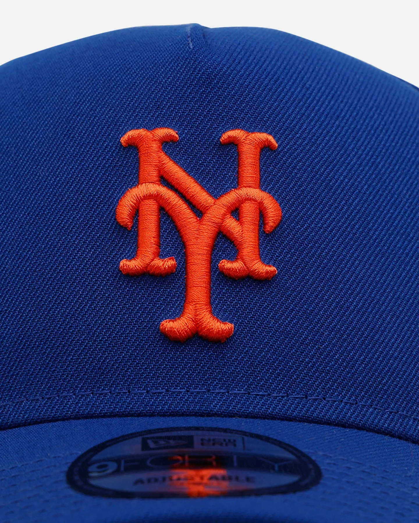 New Era New York Mets 'MLB Legends' Tom Seaver 9FORTY A-Frame Snapback Official Team Color sold by Culture Kings product image thumbnail 5