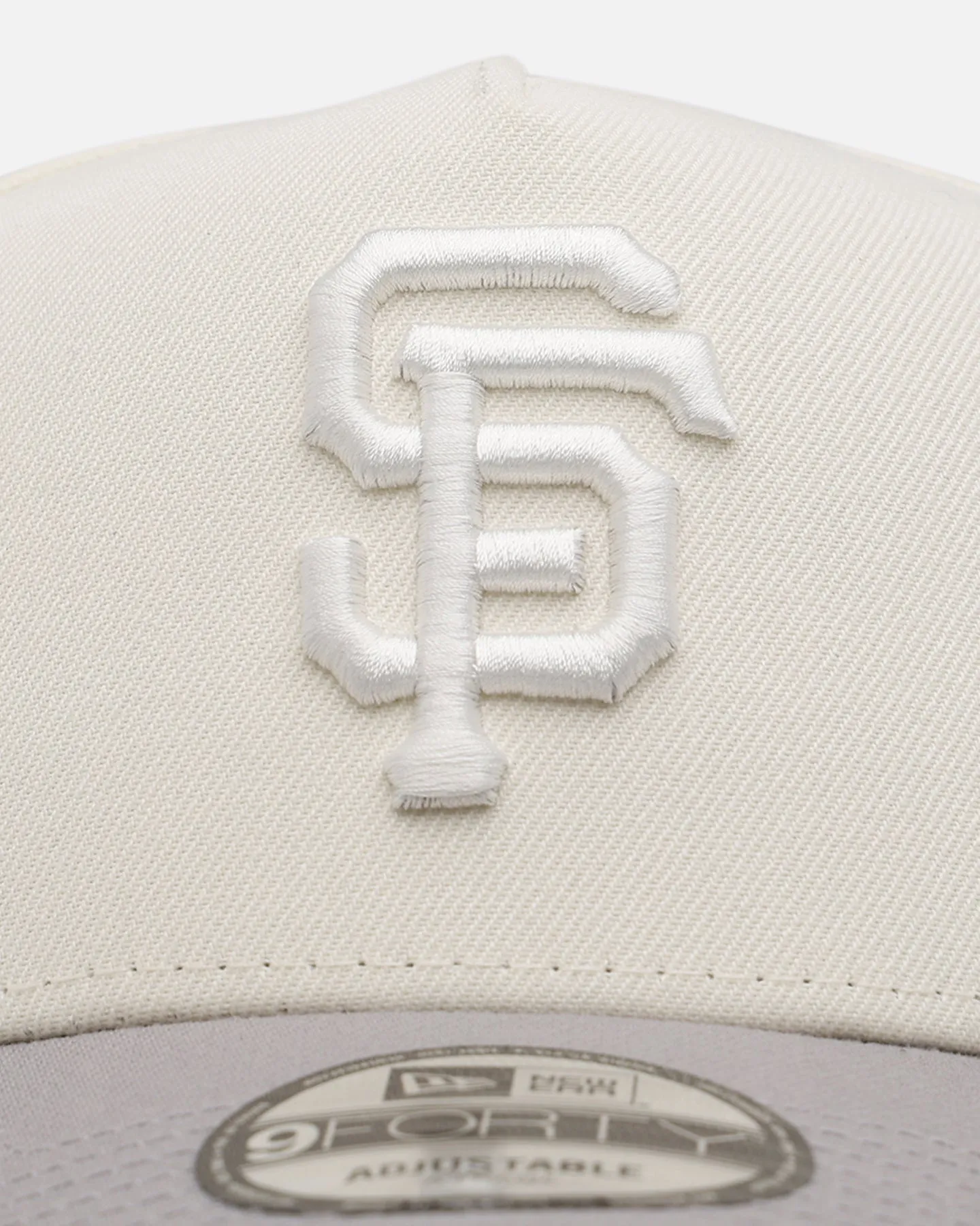 New Era San Francisco Giants 'Too Clean' 9FORTY A-Frame Snapback Chrome sold by Culture Kings product image thumbnail 5