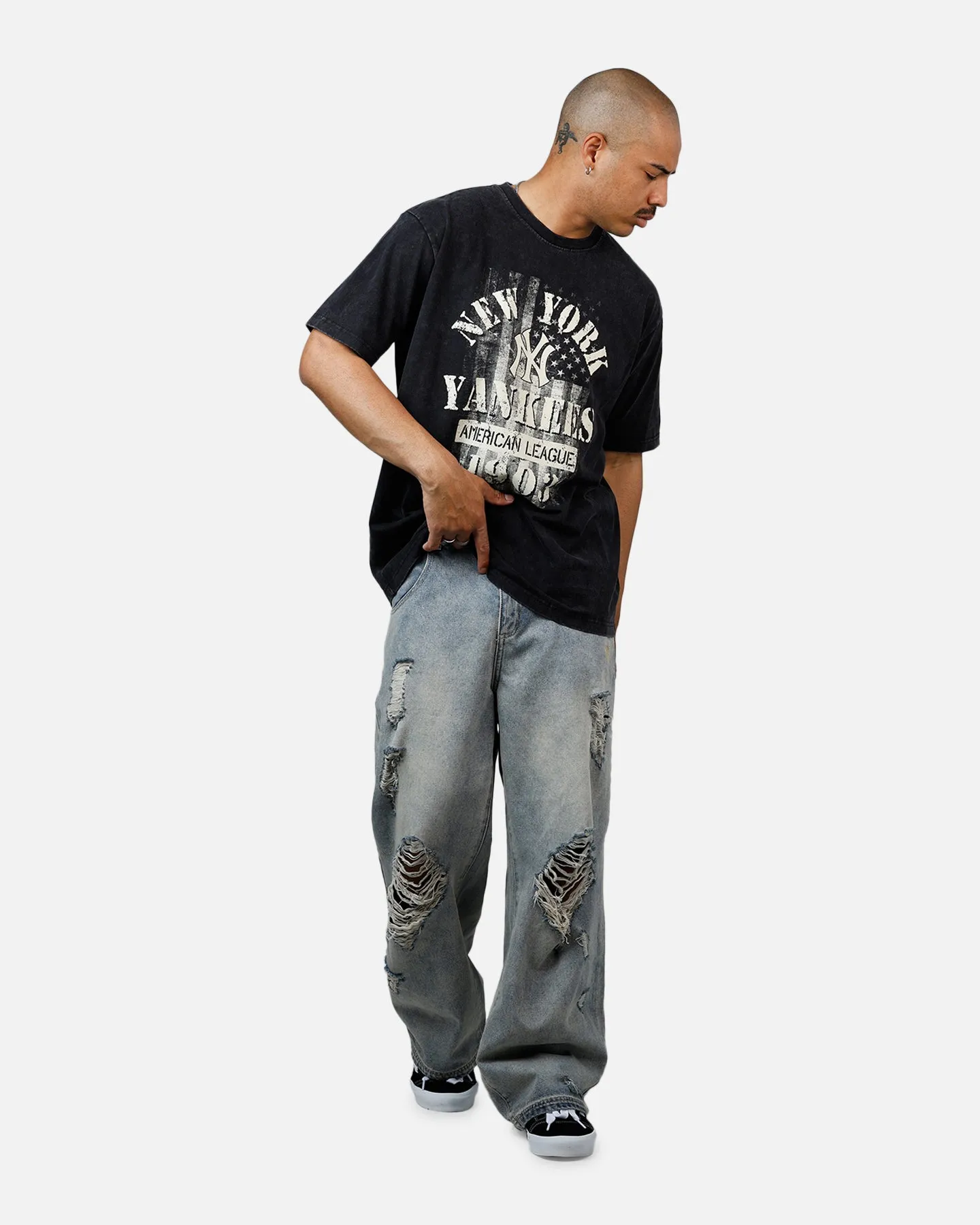 New Era New York Yankees Armed Forces T-Shirt Washed Black sold by Culture Kings product image thumbnail 3