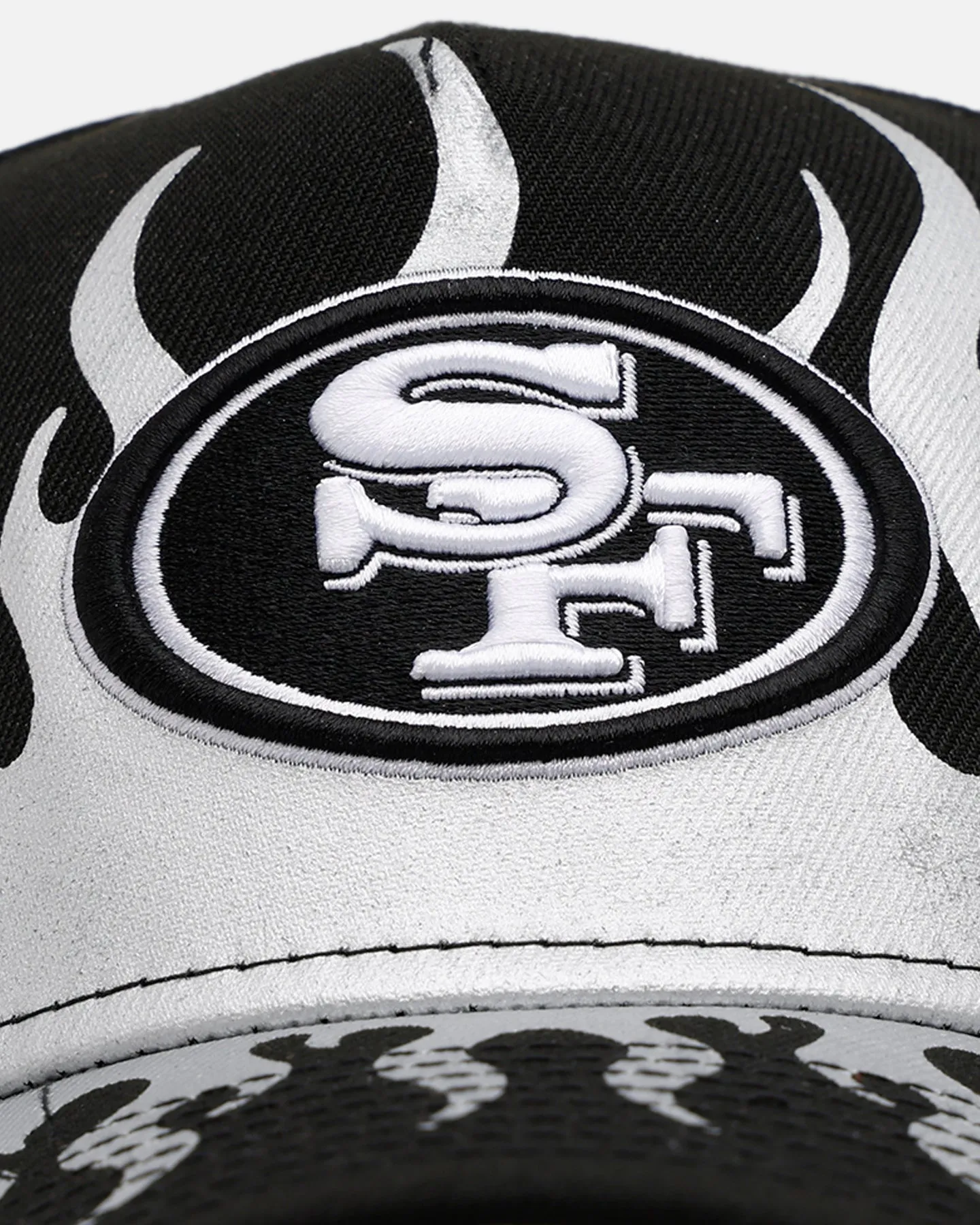 New Era San Francisco 49ers 'Metallic Flames' 9FORTY A-Frame Snapback Black/Silver sold by Culture Kings product image thumbnail 5
