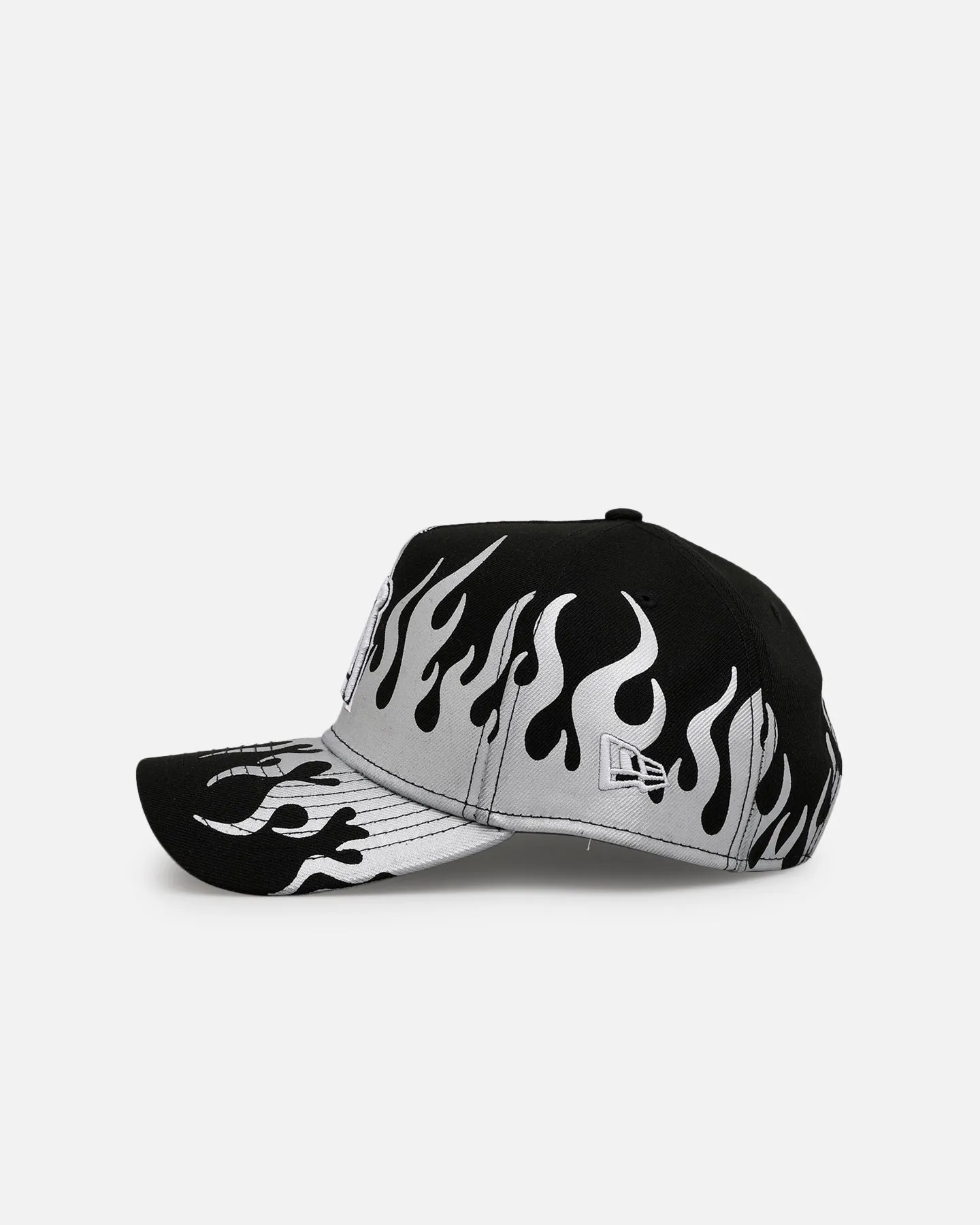 New Era Los Angeles Angels 'Metallic Flames' 9FORTY A-Frame Snapback Black/Silver sold by Culture Kings product image thumbnail 4