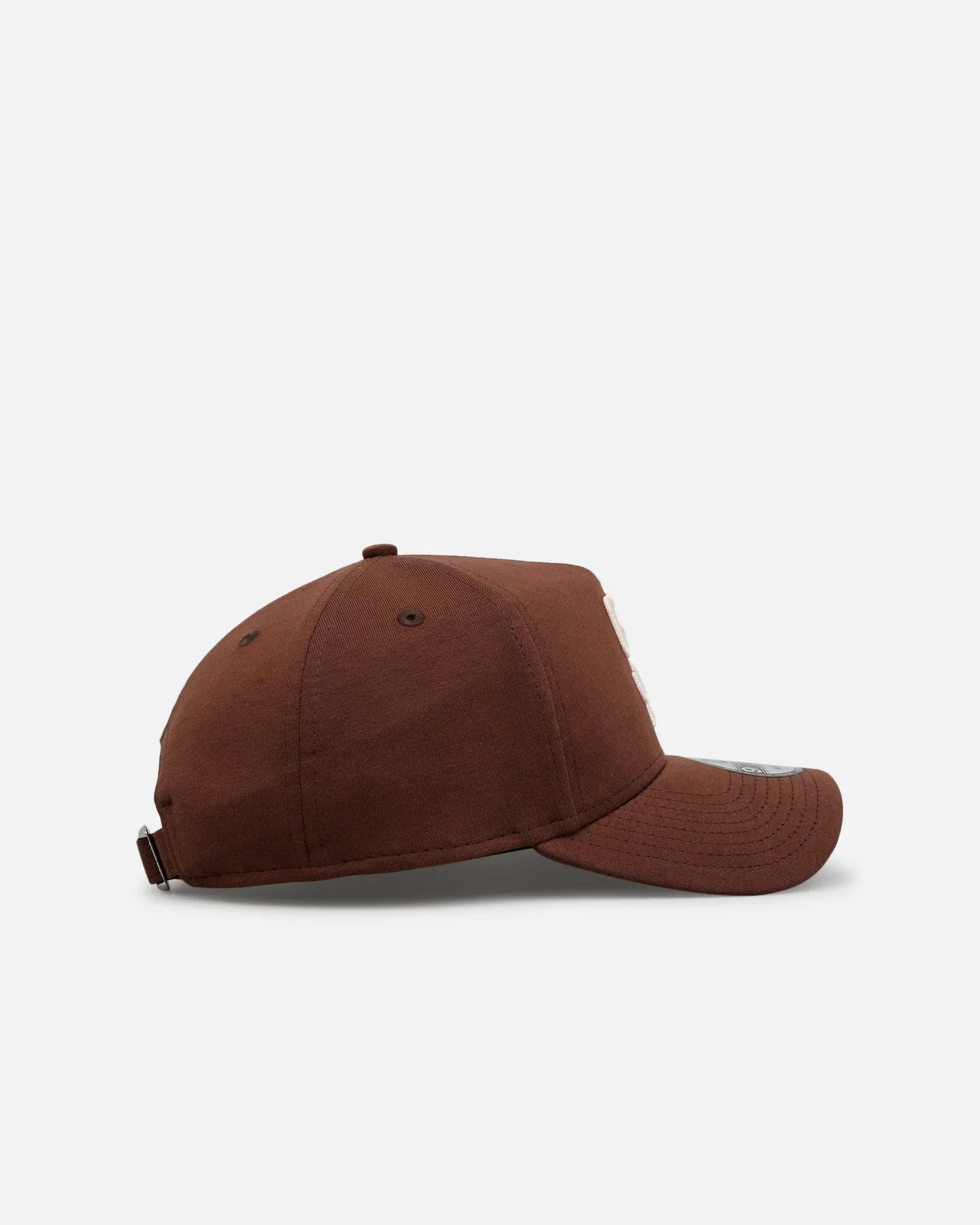 New Era San Diego Padres 'Cozy 2.0' 9FORTY A-Frame Strapback Brown sold by Culture Kings product image thumbnail 3