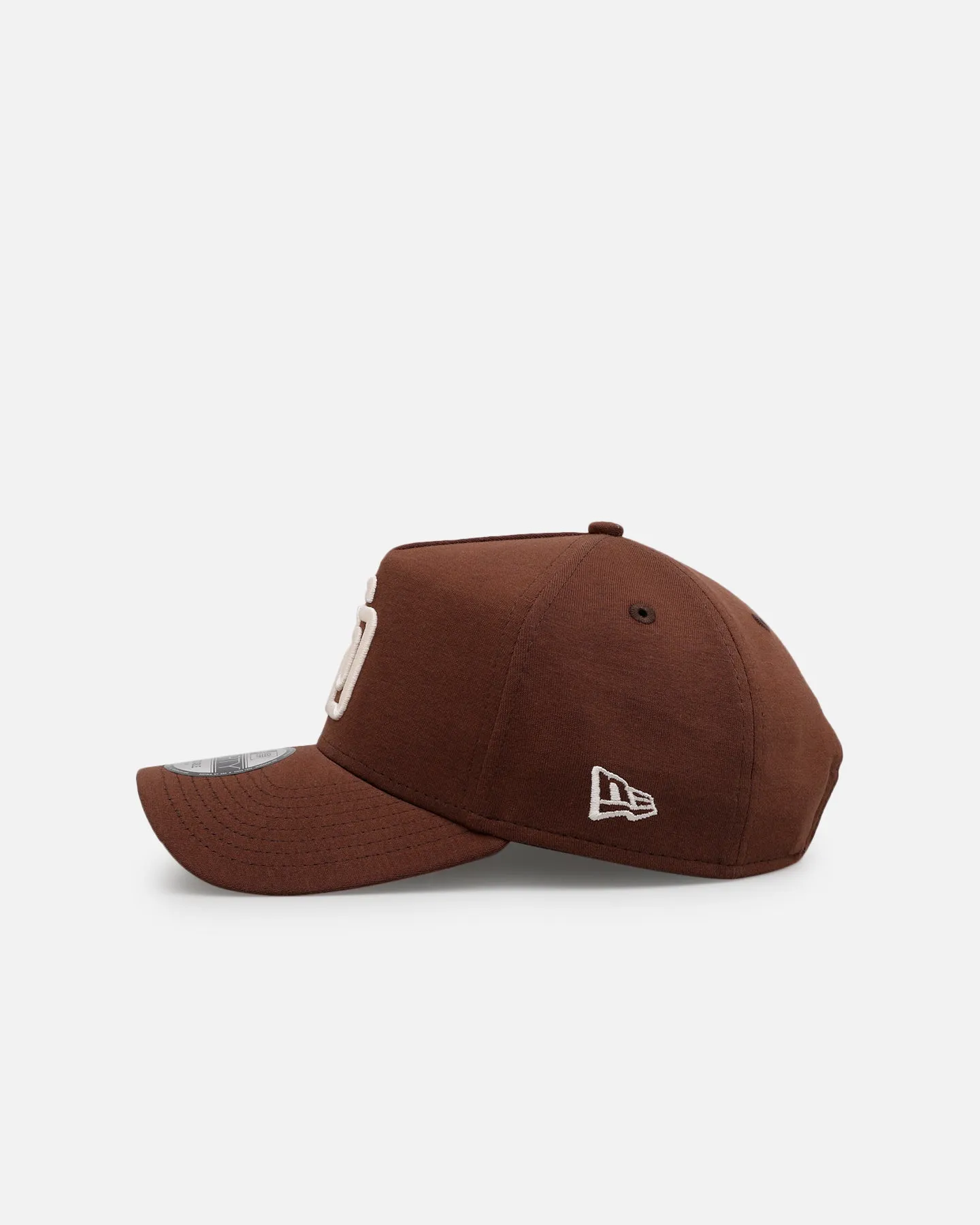 New Era San Diego Padres 'Cozy 2.0' 9FORTY A-Frame Strapback Brown sold by Culture Kings product image thumbnail 4