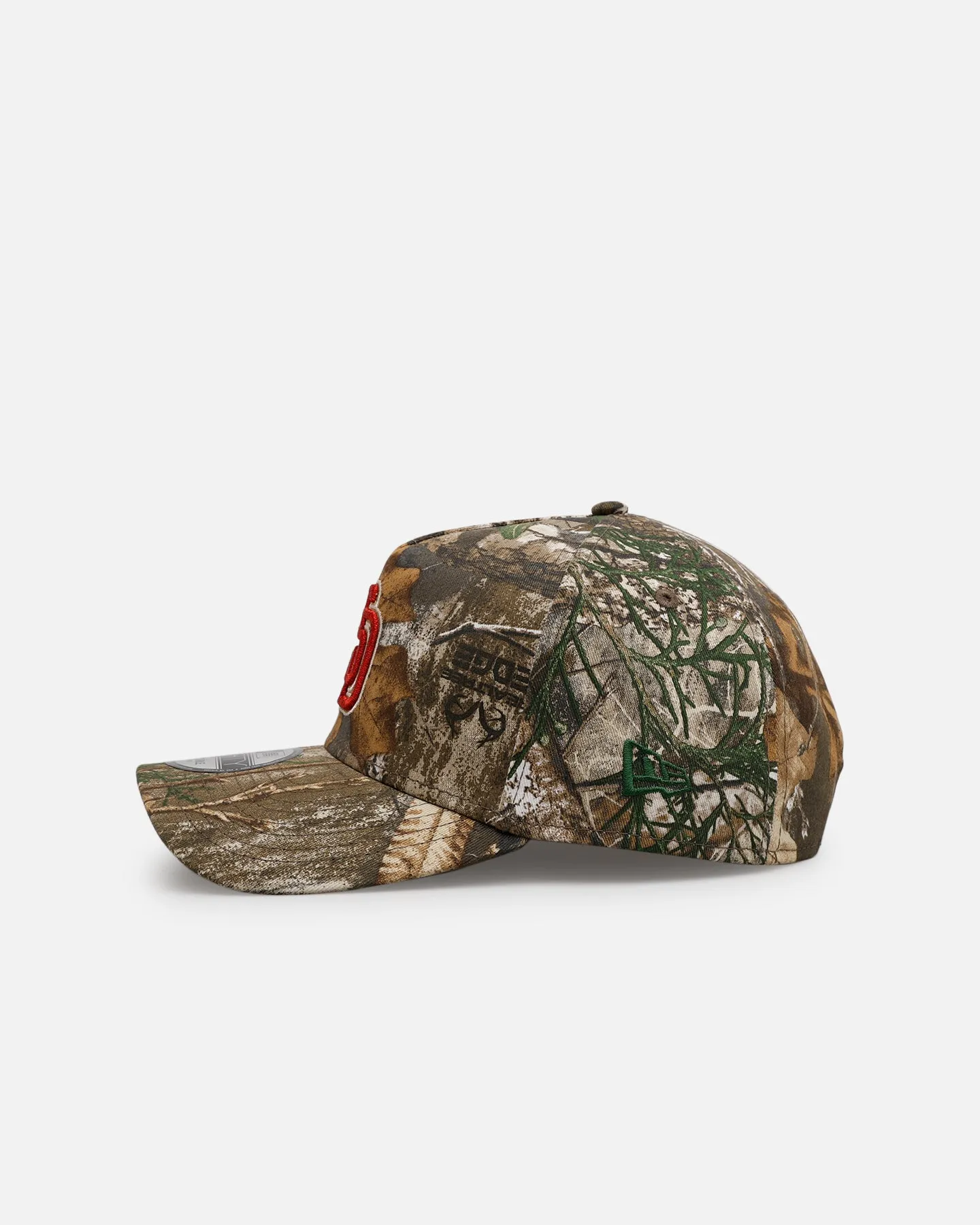 New Era San Diego Padres 'Great Outdoors' 9FORTY A-Frame Snapback Camo sold by Culture Kings product image thumbnail 4