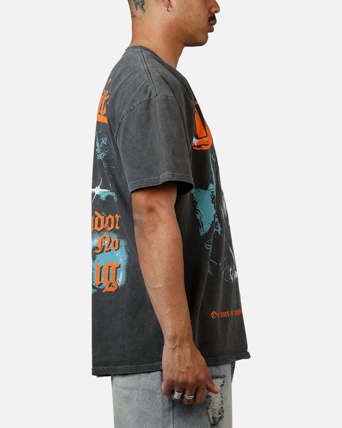 American Thrift X Lord Of The Rings Boromir Heavyweight T-Shirt Black Wash sold by Culture Kings product image thumbnail 4