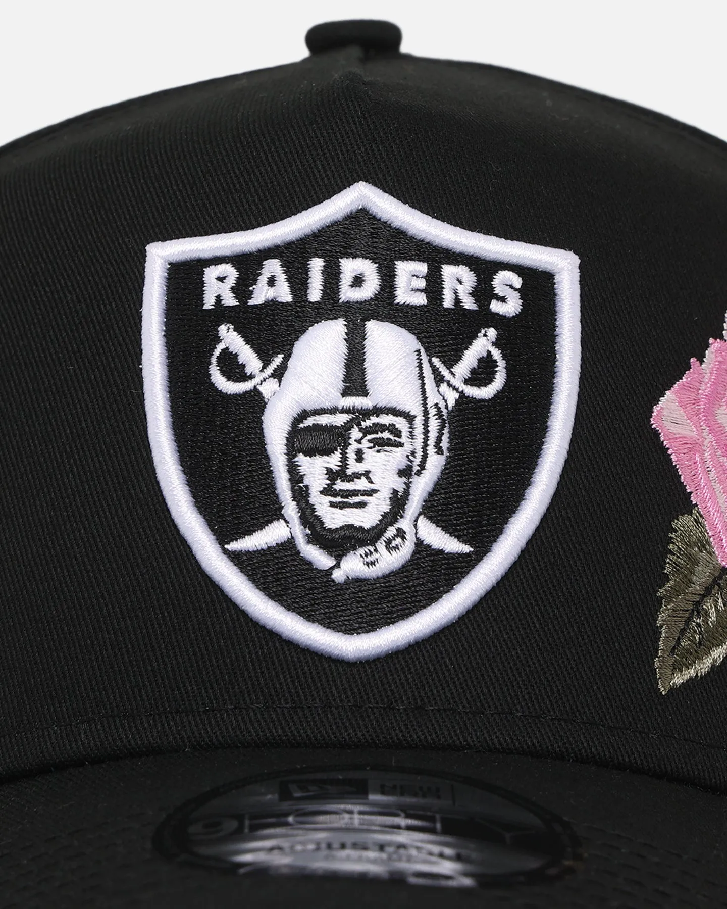 New Era Las Vegas Raiders 'Pink Rose Embroidery' 9FORTY A-Frame Snapback Black/Pink sold by Culture Kings product image thumbnail 5