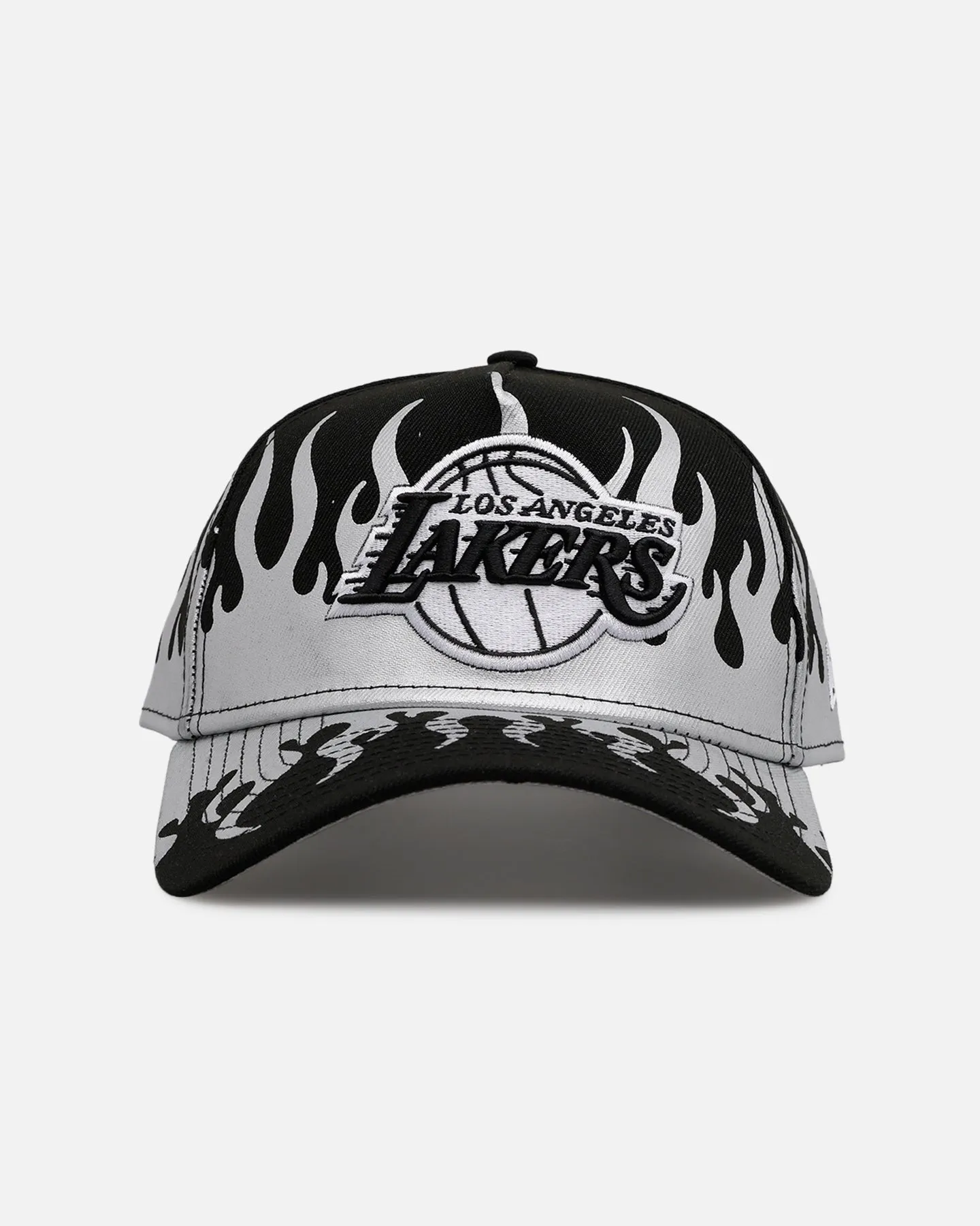 New Era Los Angeles Lakers 'Metallic Flames' 9FORTY A-Frame Snapback Black/Silver sold by Culture Kings