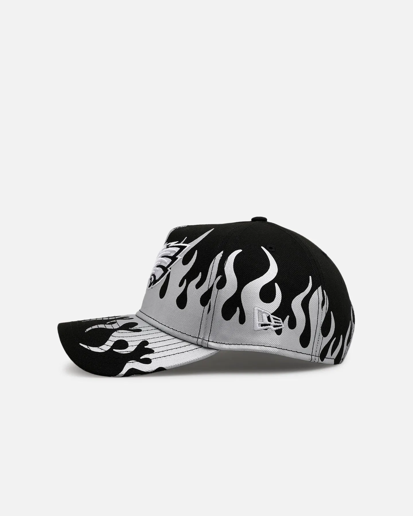 New Era Philadelphia Eagles 'Metallic Flames' 9FORTY A-Frame Snapback Black/Silver sold by Culture Kings product image thumbnail 4