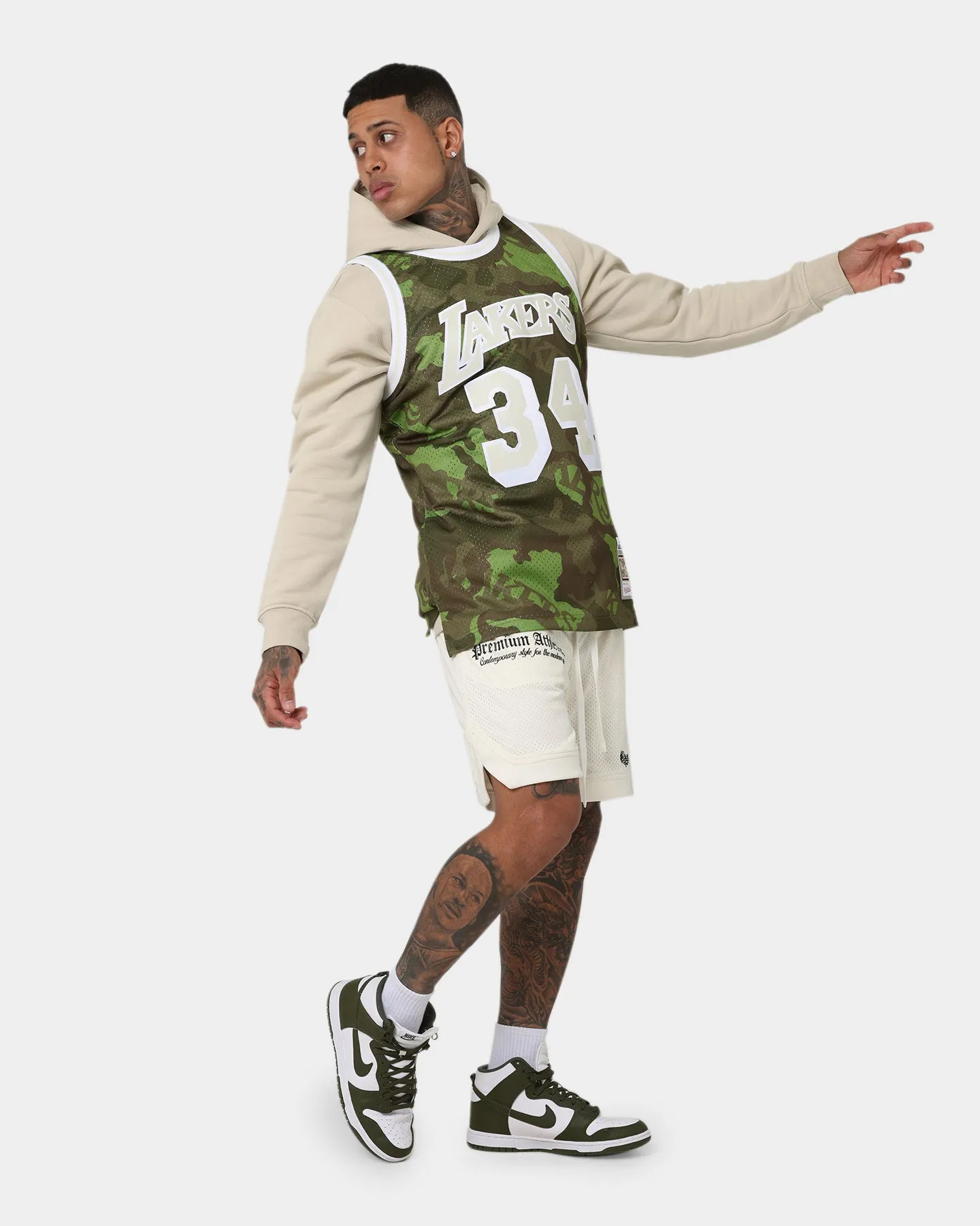 Mitchell & Ness Los Angeles Lakers '96-'97 Camo Swing Jersey Green Camo sold by Culture Kings product image thumbnail 3