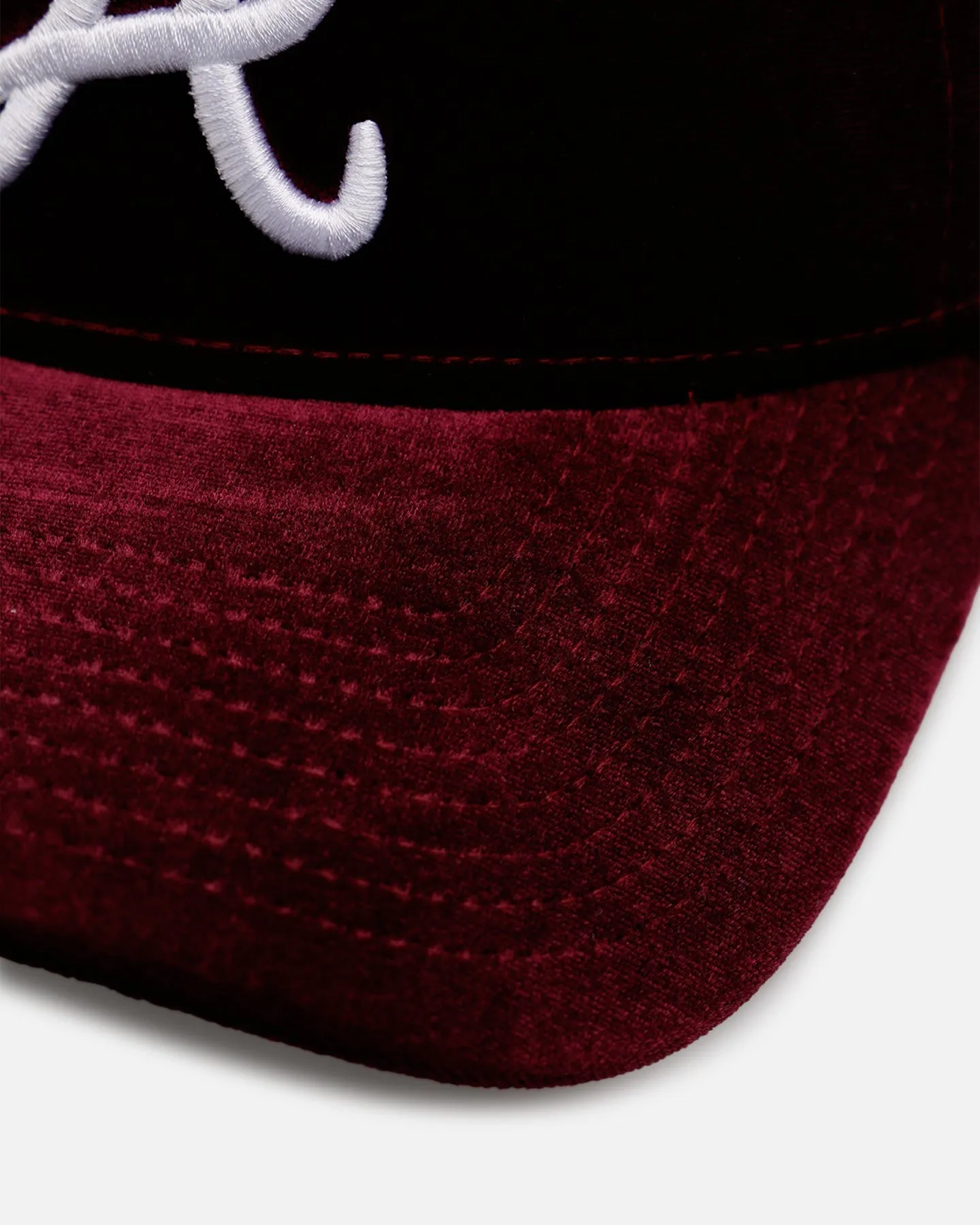 New Era Atlanta Braves 'Velvet Dreams 2.0' 9FORTY A-Frame Snapback Burgundy sold by Culture Kings product image thumbnail 2