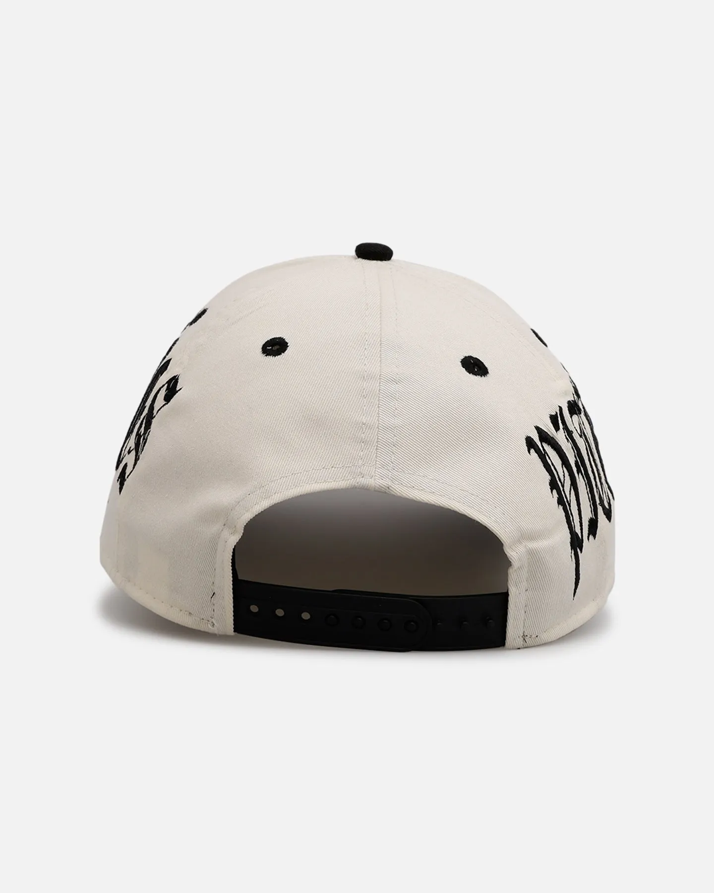 New Era Pittsburgh Pirates 'Gothic Script Two Tone' 9FORTY A-Frame Snapback Chrome/Black sold by Culture Kings product image thumbnail 2