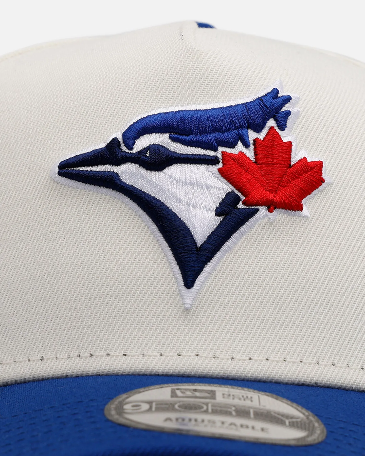 New Era Toronto Blue Jays 'Team Color Visor' 9FORTY A-Frame Snapback Chrome/Official Team Color sold by Culture Kings product image thumbnail 5