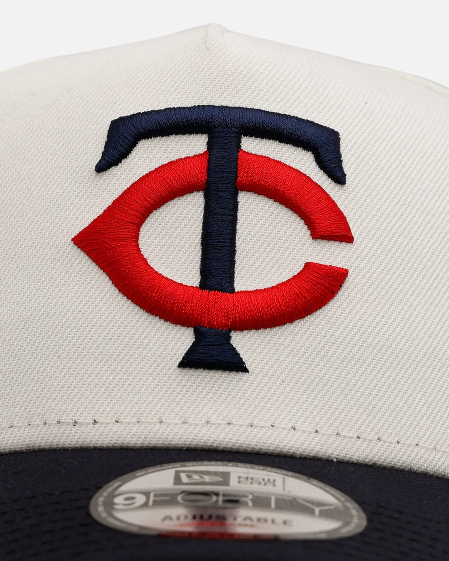 New Era Minnesota Twins 'Team Color Visor' 9FORTY A-Frame Snapback Chrome/Official Team Color sold by Culture Kings product image thumbnail 5