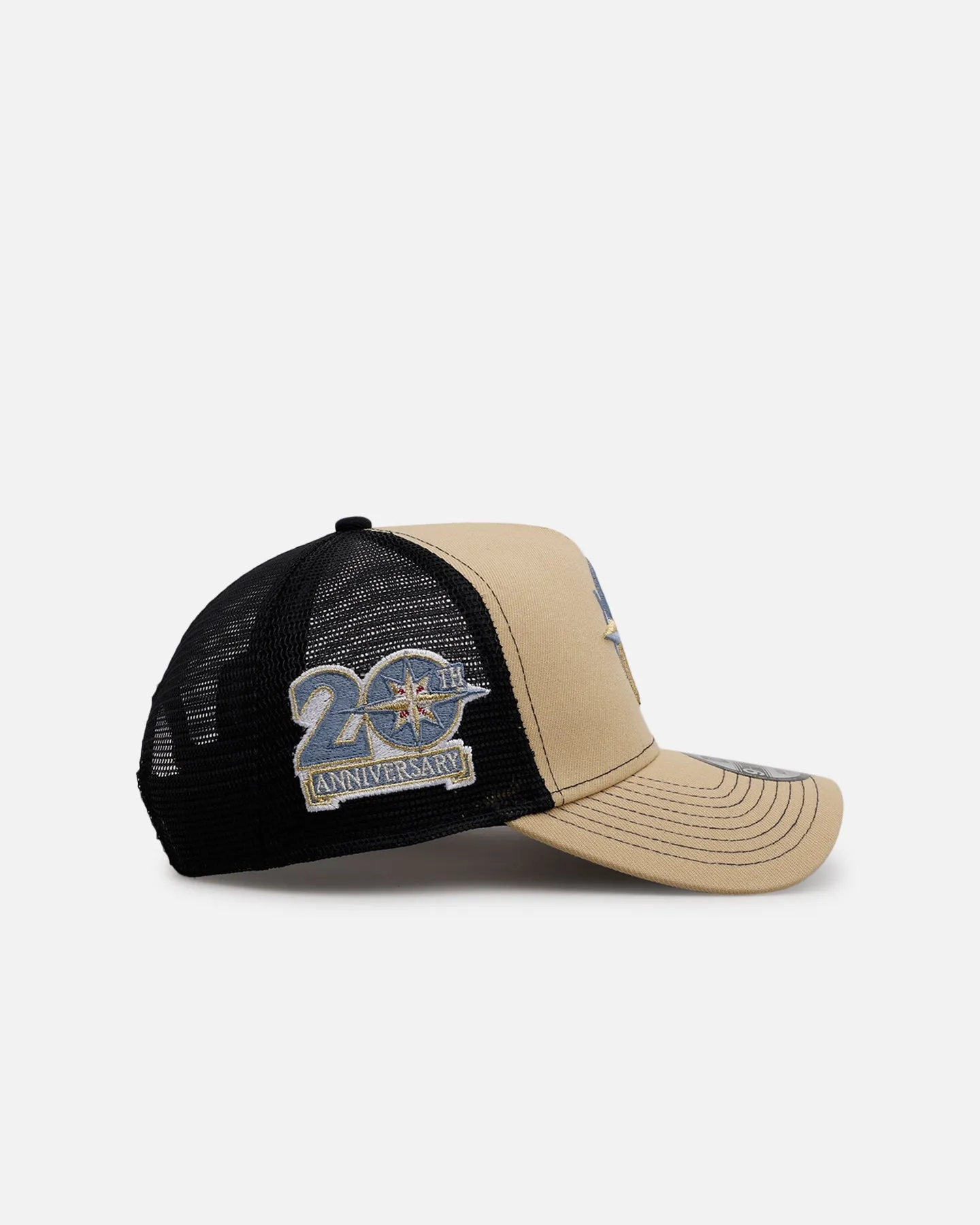 New Era Seattle Mariners 'Vintage Truckers' 9FORTY A-Frame Trucker Snapback Vegas Gold sold by Culture Kings product image thumbnail 3