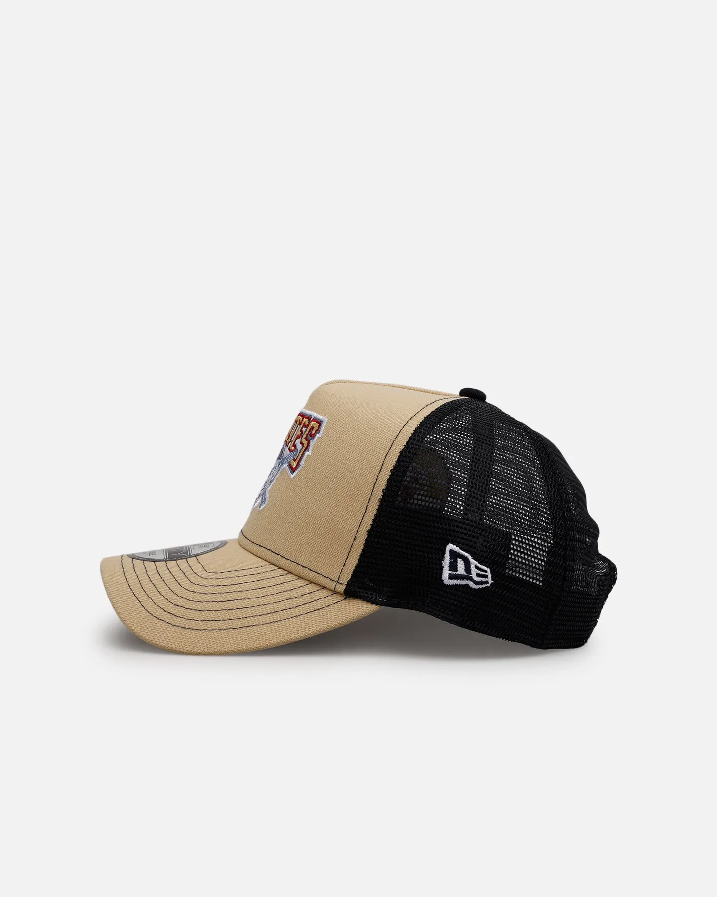 New Era Pittsburgh Pirates 'Vintage Truckers' 9FORTY A-Frame Trucker Snapback Vegas Gold sold by Culture Kings product image thumbnail 4