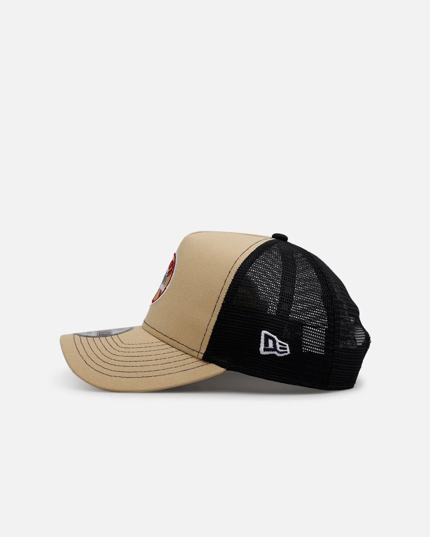 New Era New York Yankees 'Vintage Truckers' 9FORTY A-Frame Trucker Snapback Vegas Gold sold by Culture Kings product image thumbnail 4