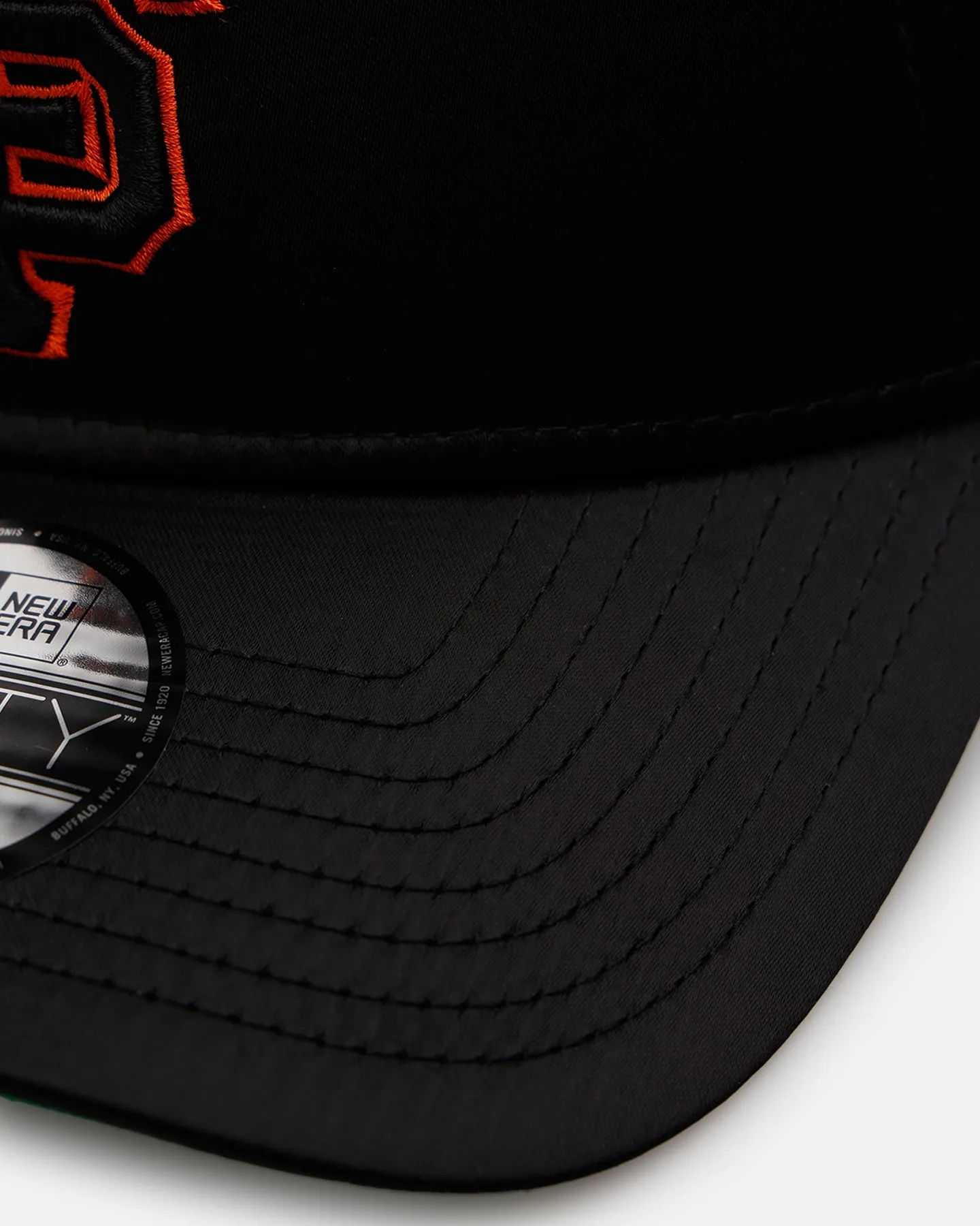 New Era San Francisco Giants 'Team Color Satin' 9FORTY A-Frame Snapback Official Team Color sold by Culture Kings product image thumbnail 2