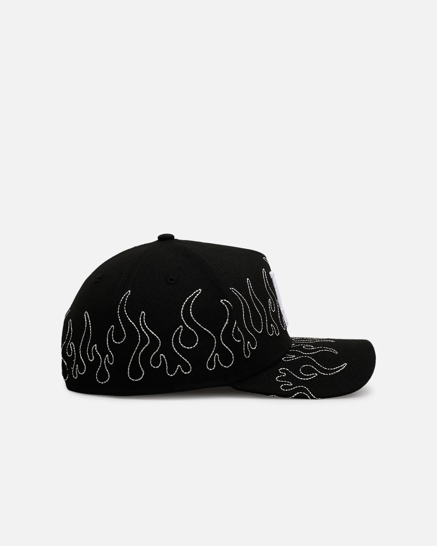 New Era Los Angeles Dodgers 'Outline Flames' 9FORTY A-Frame Snapback Black sold by Culture Kings product image thumbnail 3