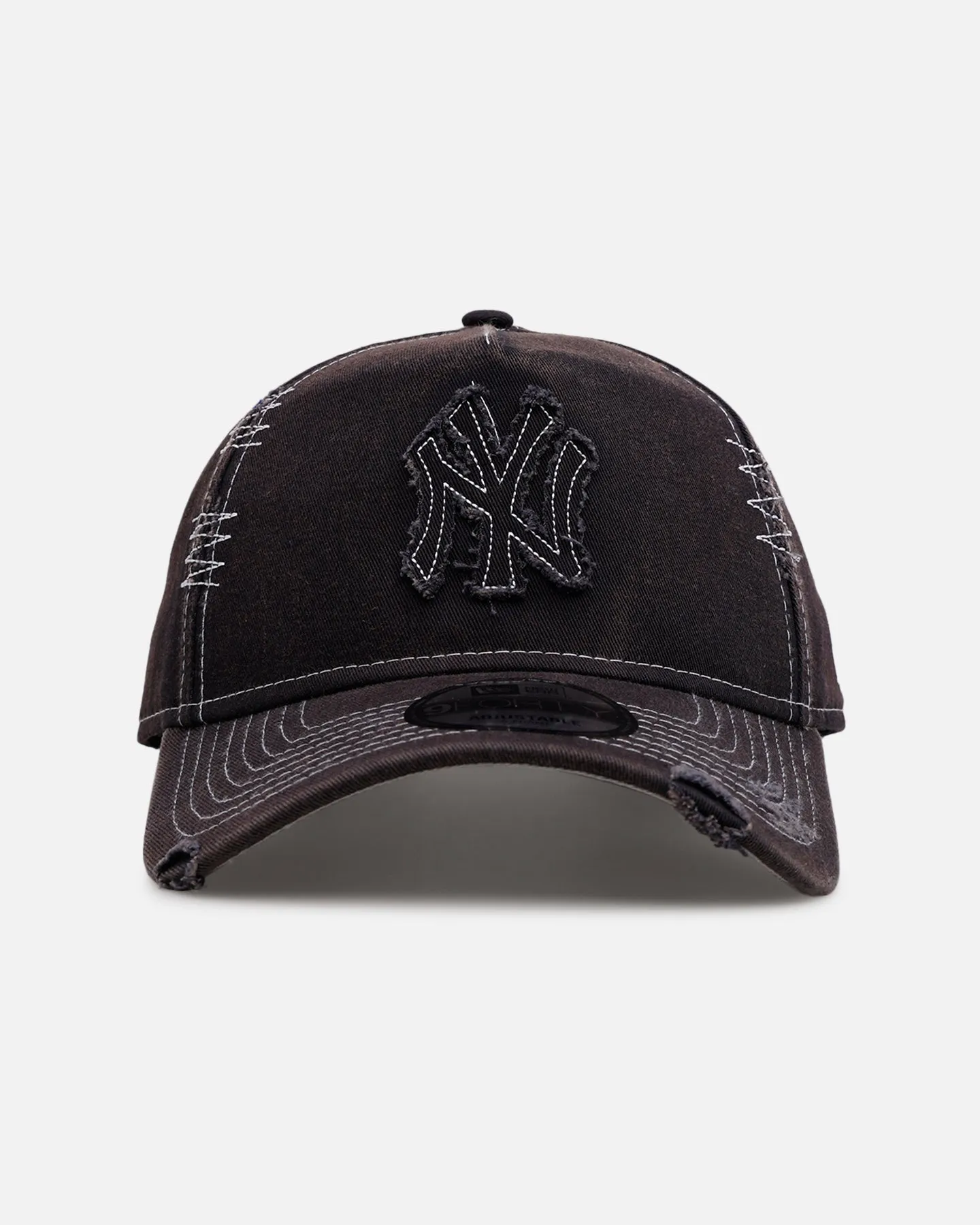 New Era New York Yankees 'Distressed And Worn' 9FORTY A-Frame Casual Strapback Navy sold by Culture Kings