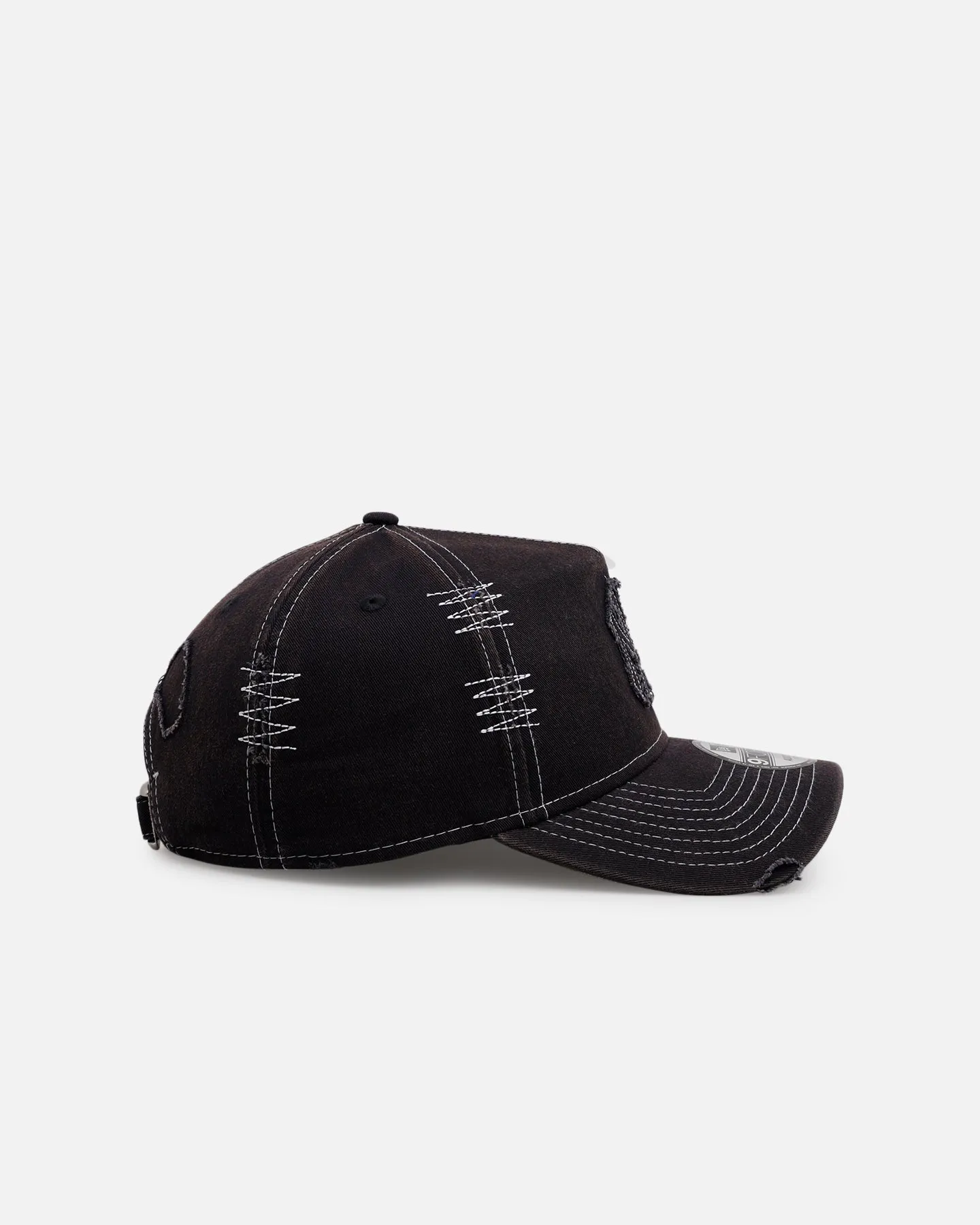 New Era New York Yankees 'Distressed And Worn' 9FORTY A-Frame Casual Strapback Navy sold by Culture Kings product image thumbnail 3