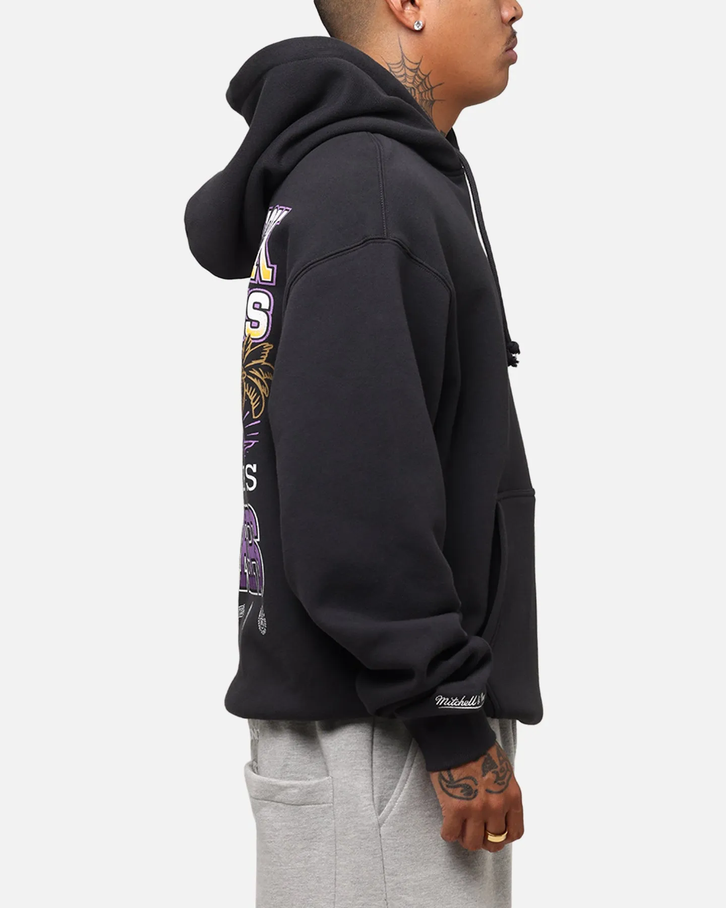 Mitchell & Ness Los Angeles Lakers Back To Back Hoodie Faded Black sold by Culture Kings product image thumbnail 5