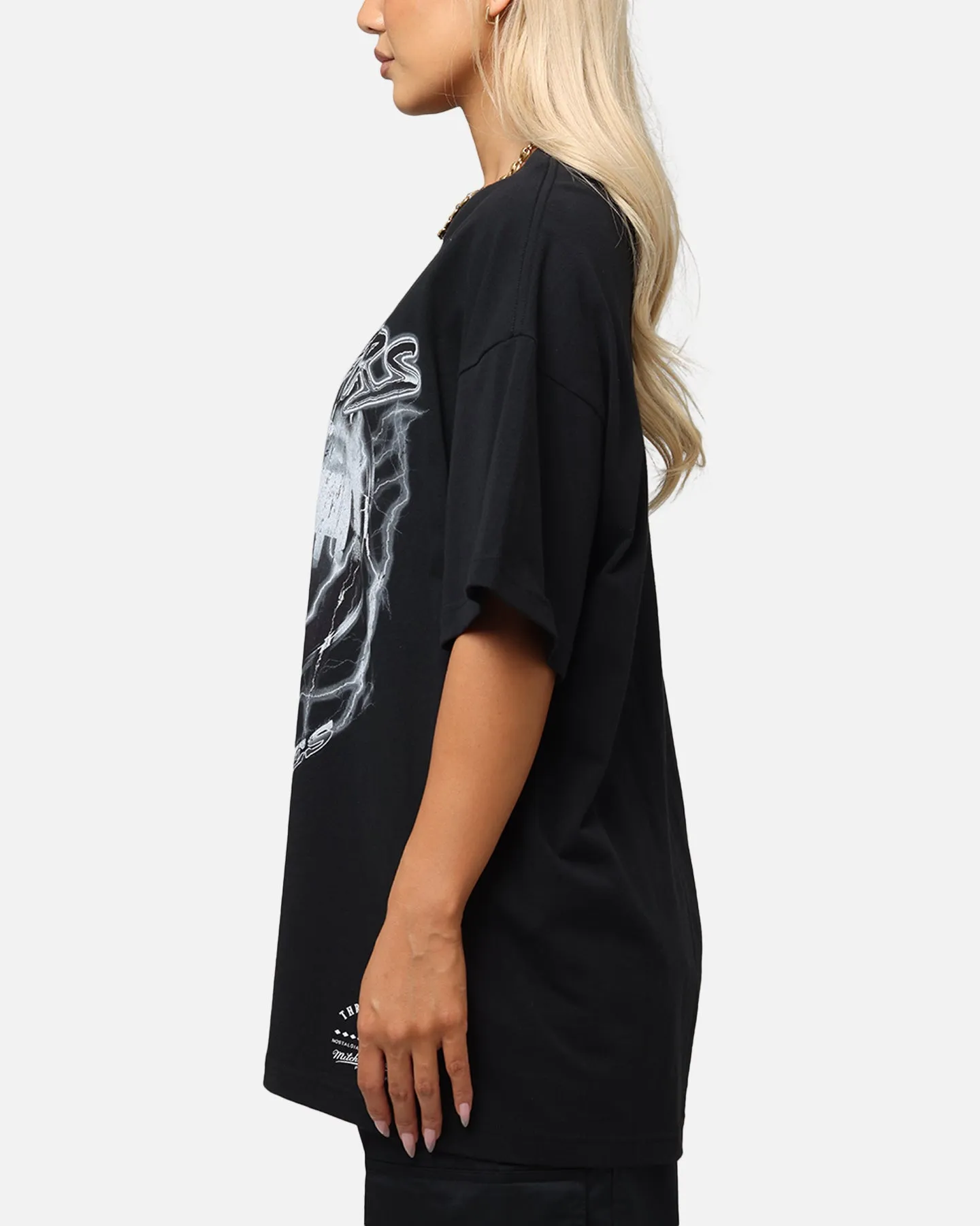 Mitchell & Ness Los Angeles Raiders Soaring T-Shirt Black sold by Culture Kings product image thumbnail 5