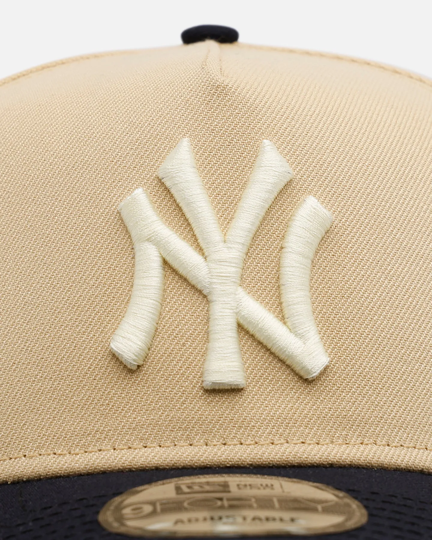 New Era New York Yankees 'Vintage' 9FORTY A-Frame Snapback Vegas Gold sold by Culture Kings product image thumbnail 5