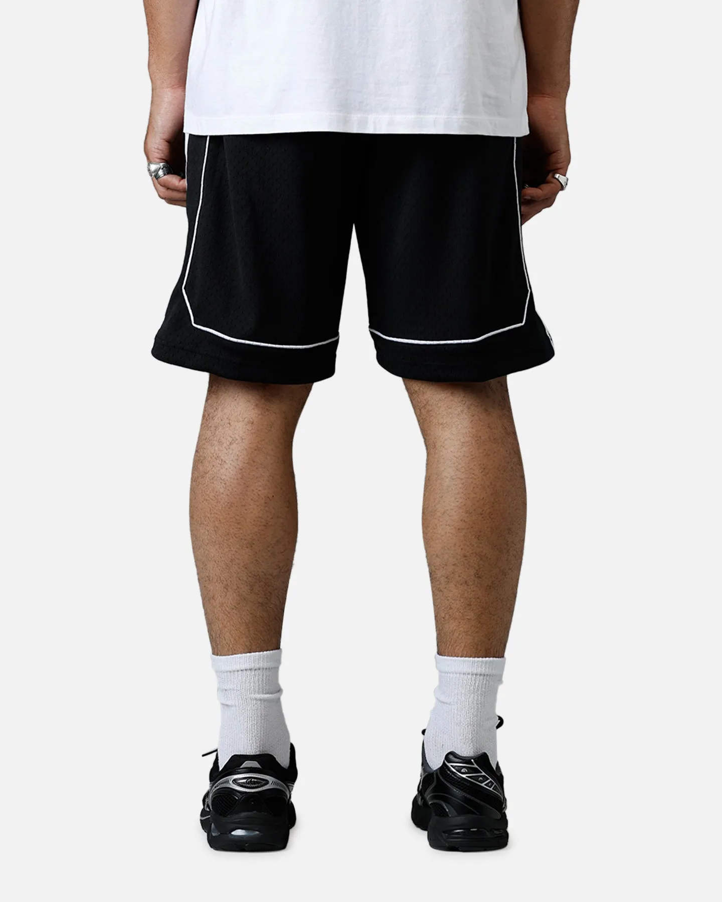 Mitchell & Ness Miami Heat 2011 Swingman Shorts Black/White sold by Culture Kings product image thumbnail 5
