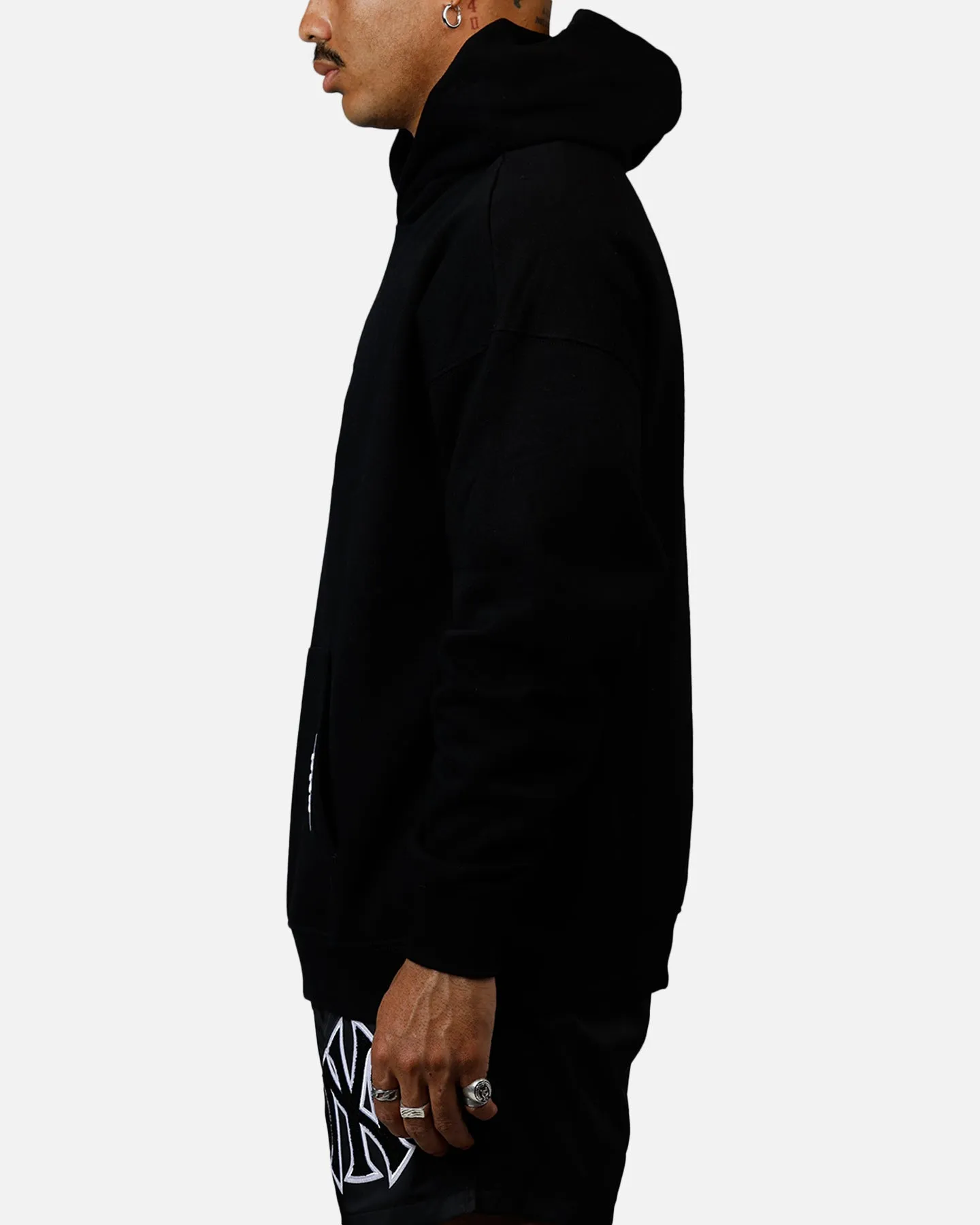 Pro Standard New York Yankees Chenille Hoodie Black sold by Culture Kings product image thumbnail 5