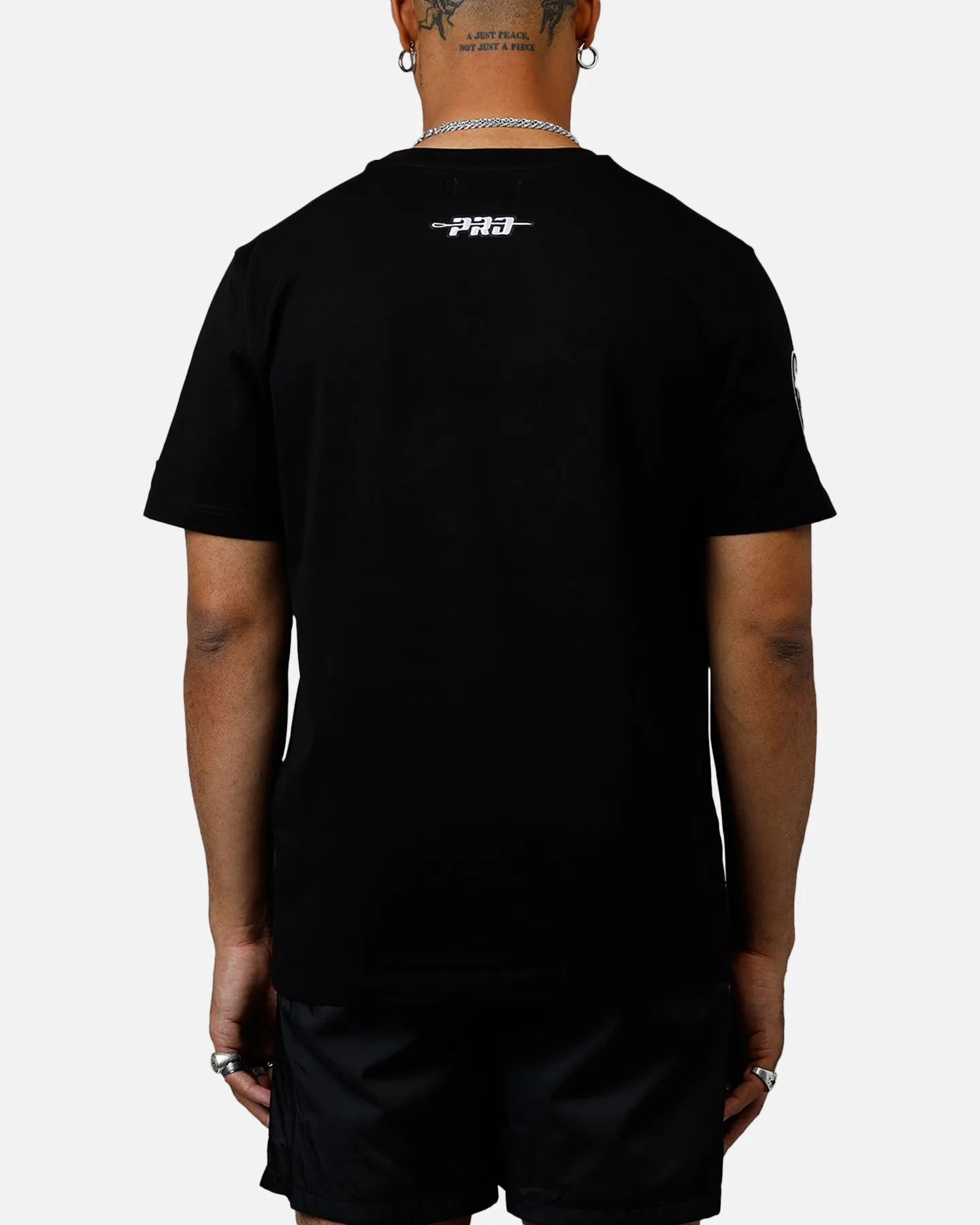 Pro Standard New York Yankees Chenille T-Shirt Black sold by Culture Kings product image thumbnail 2